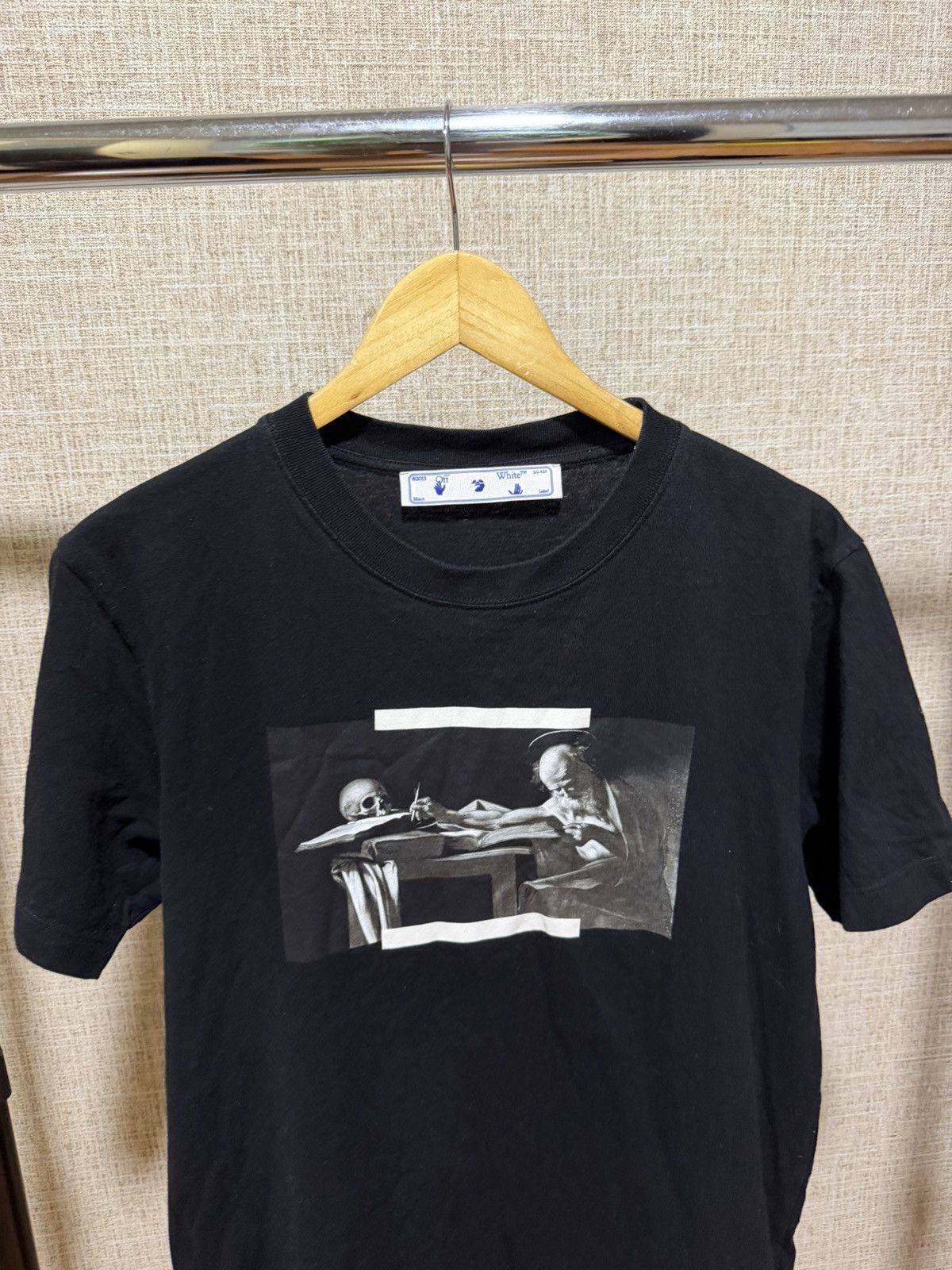 Off-White OFF WHITE CARAVAGGIO BLACK T-SHIRT Size US M / EU 48-50 / 2 - 2 Thumbnail
