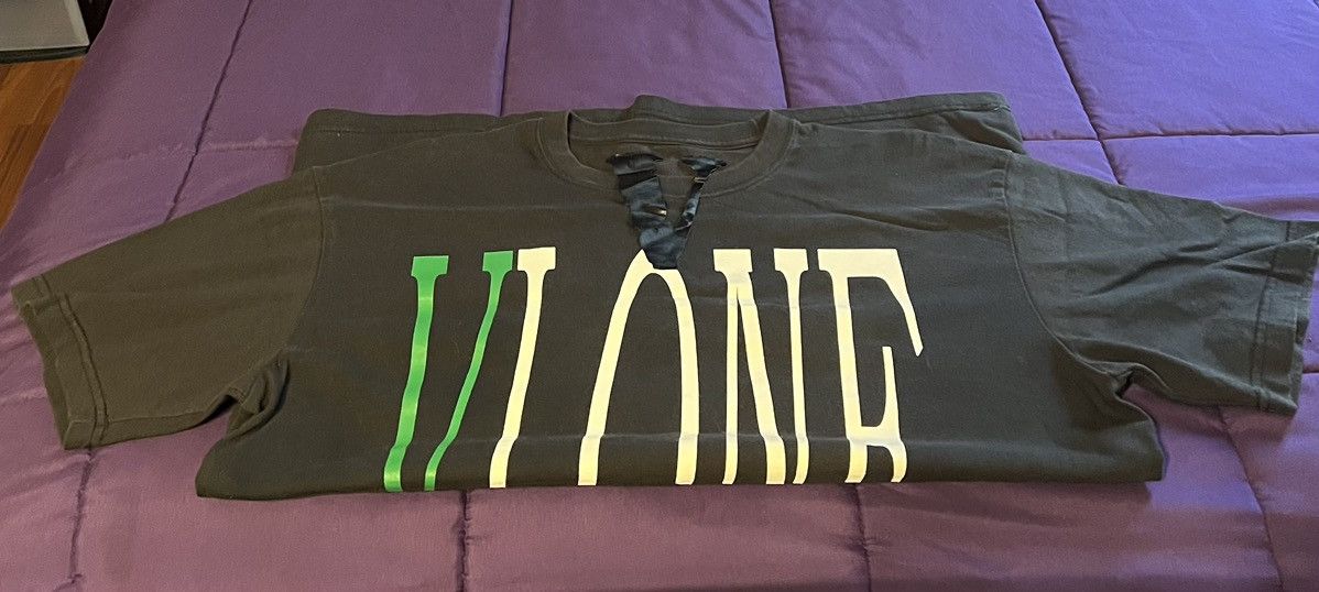 Vlone Vlone Staple Green Tee Size US L / EU 52-54 / 3 - 3 Thumbnail