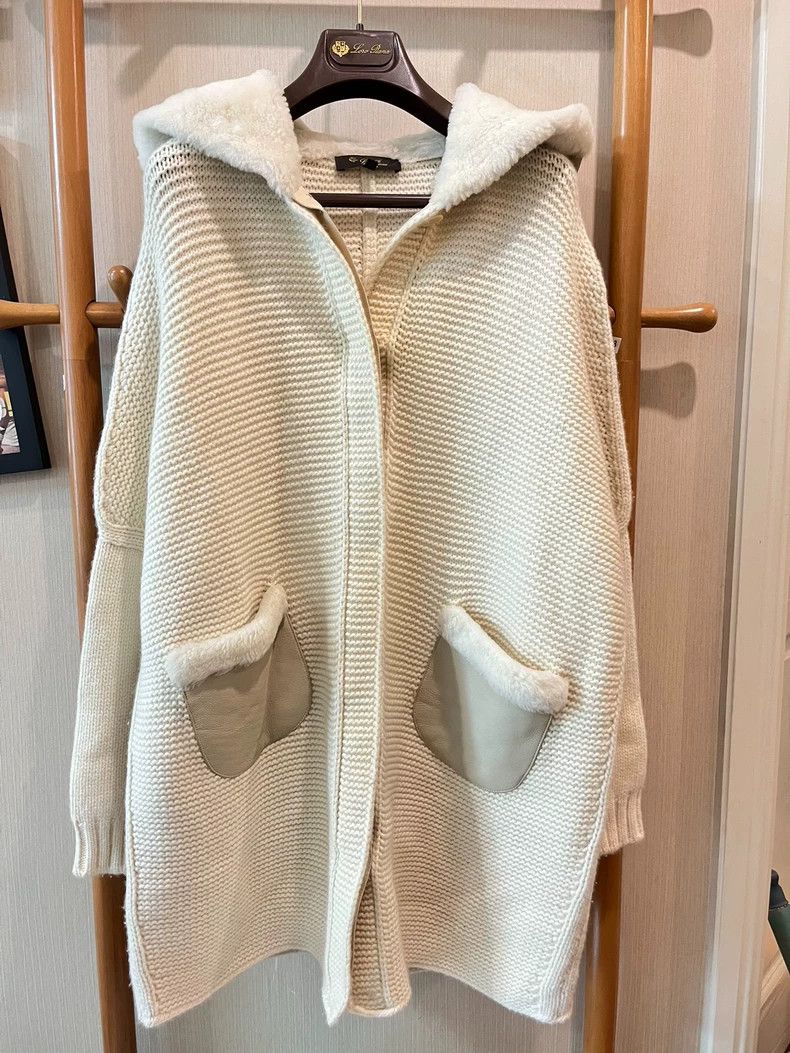 Ermenegildo Zegna Loro Piana Fur Hood Cashmere Coat Size US S / EU 44-46 / 1 - 1 Thumbnail
