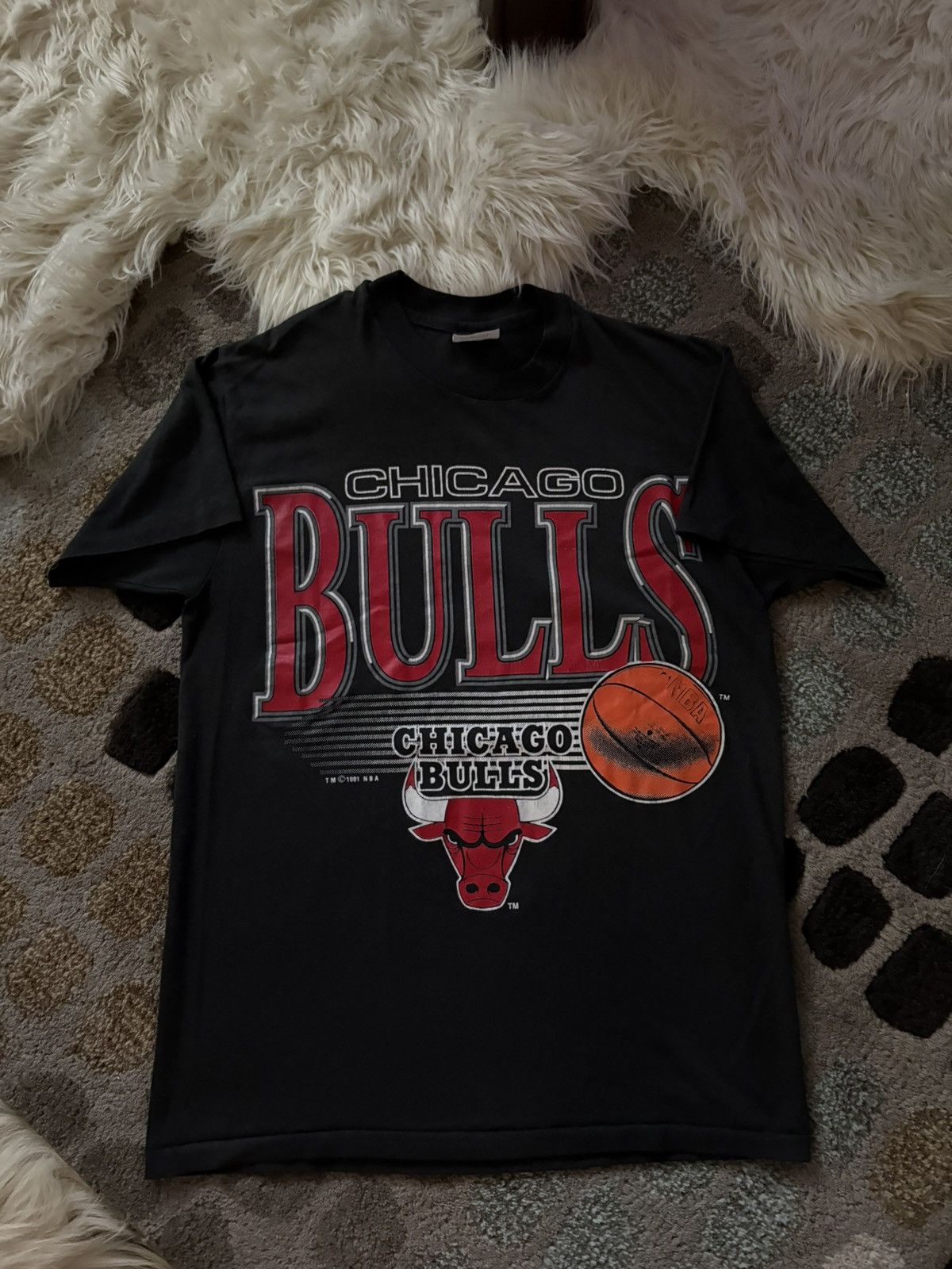 NBA Vintage 1991 Single Stitch Chicago Bulls T-Shirt Size US S / EU 44-46 / 1 - 1 Thumbnail
