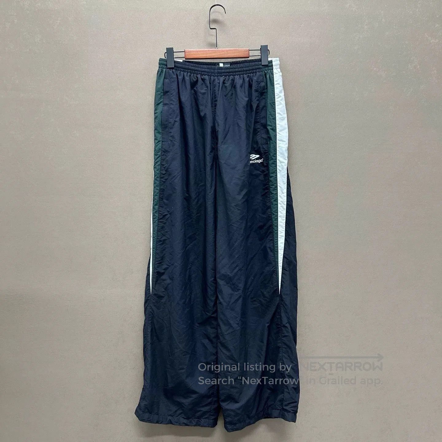 Balenciaga Balenciaga Sports Baggy Nylon Trousers. Size US 26 / EU 42 - 1 Thumbnail