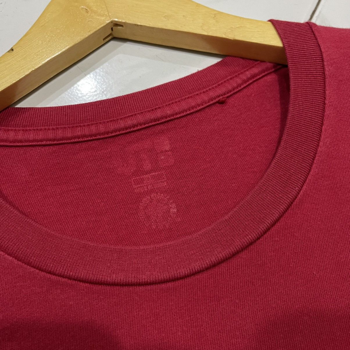 Band Tees Thrashed faded Red hot chili peppers UT tee Size US XL / EU 56 / 4 - 4 Thumbnail