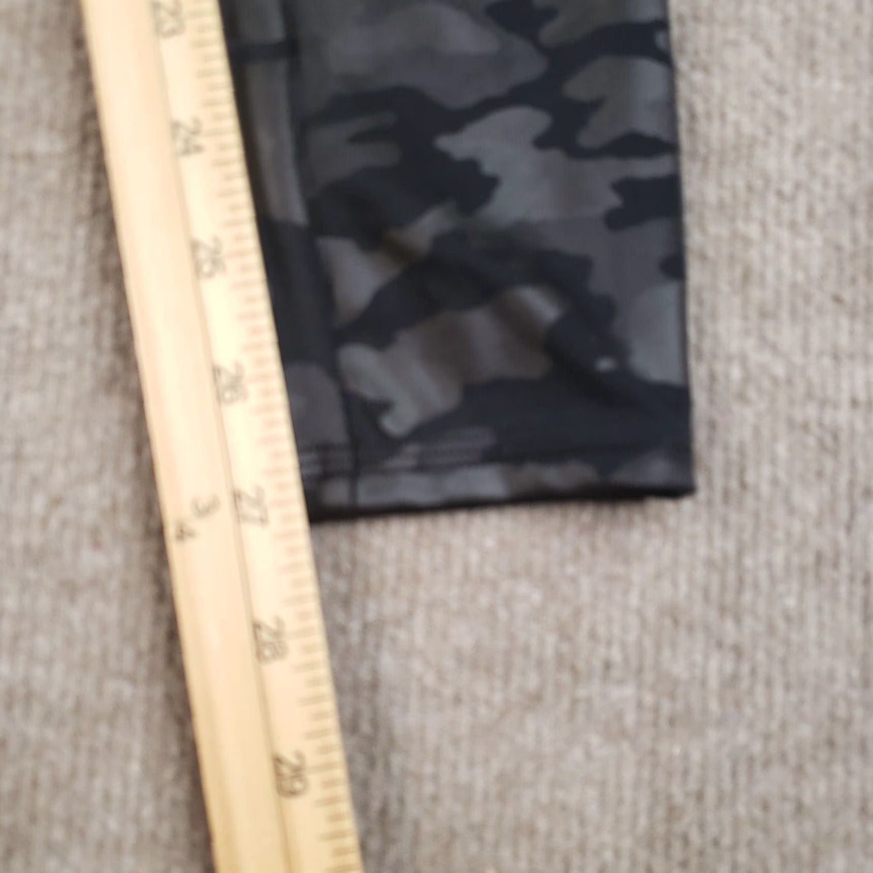 Spanx Spanx Leggings Women Small Gray Camouflage Stretch Activewear Comfort Yoga Size 28" / US 6 / IT 42 - 3 Thumbnail