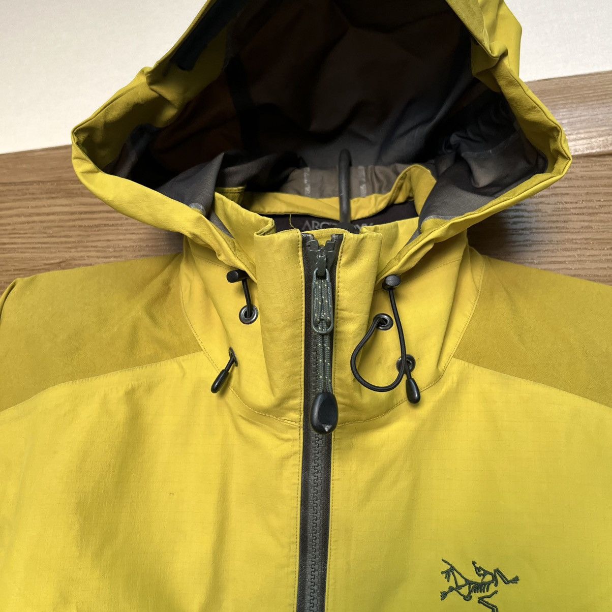 Arc'teryx Rare Vintage Arcteryx Jacket Gore Tex Mens Size US S / EU 44-46 / 1 - 8 Thumbnail