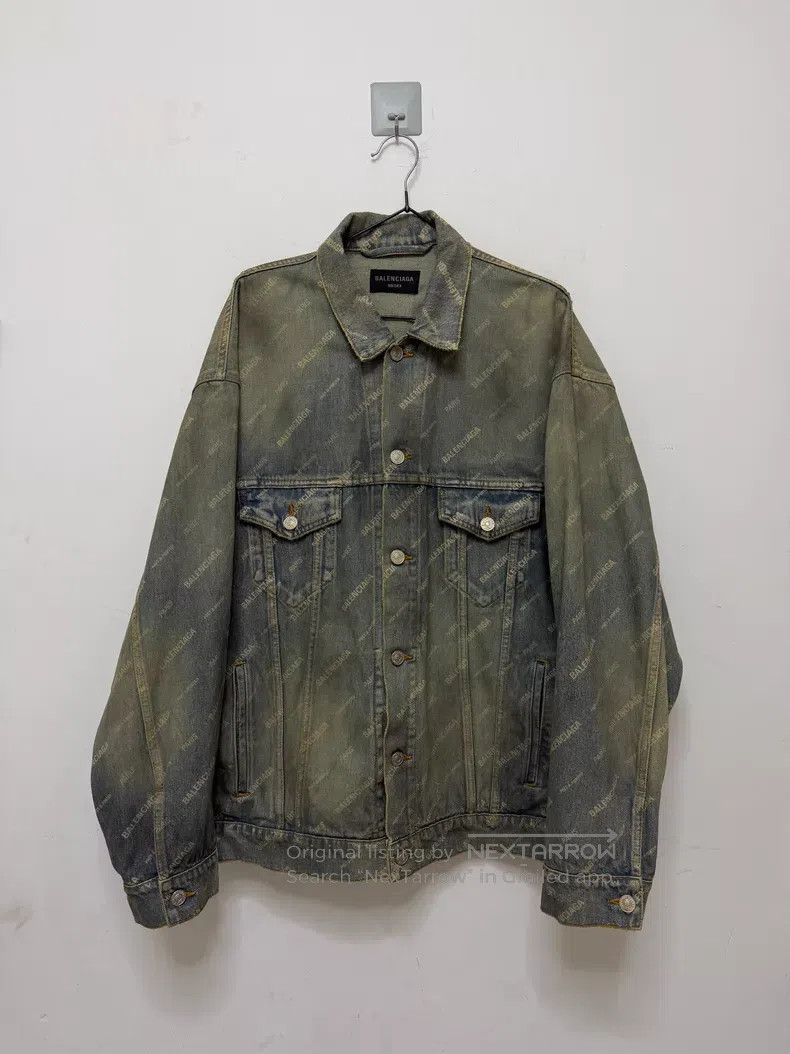Balenciaga Balenciaga Logo print worn-out lapel single-breasted denim Size US S / EU 44-46 / 1 - 1 Thumbnail