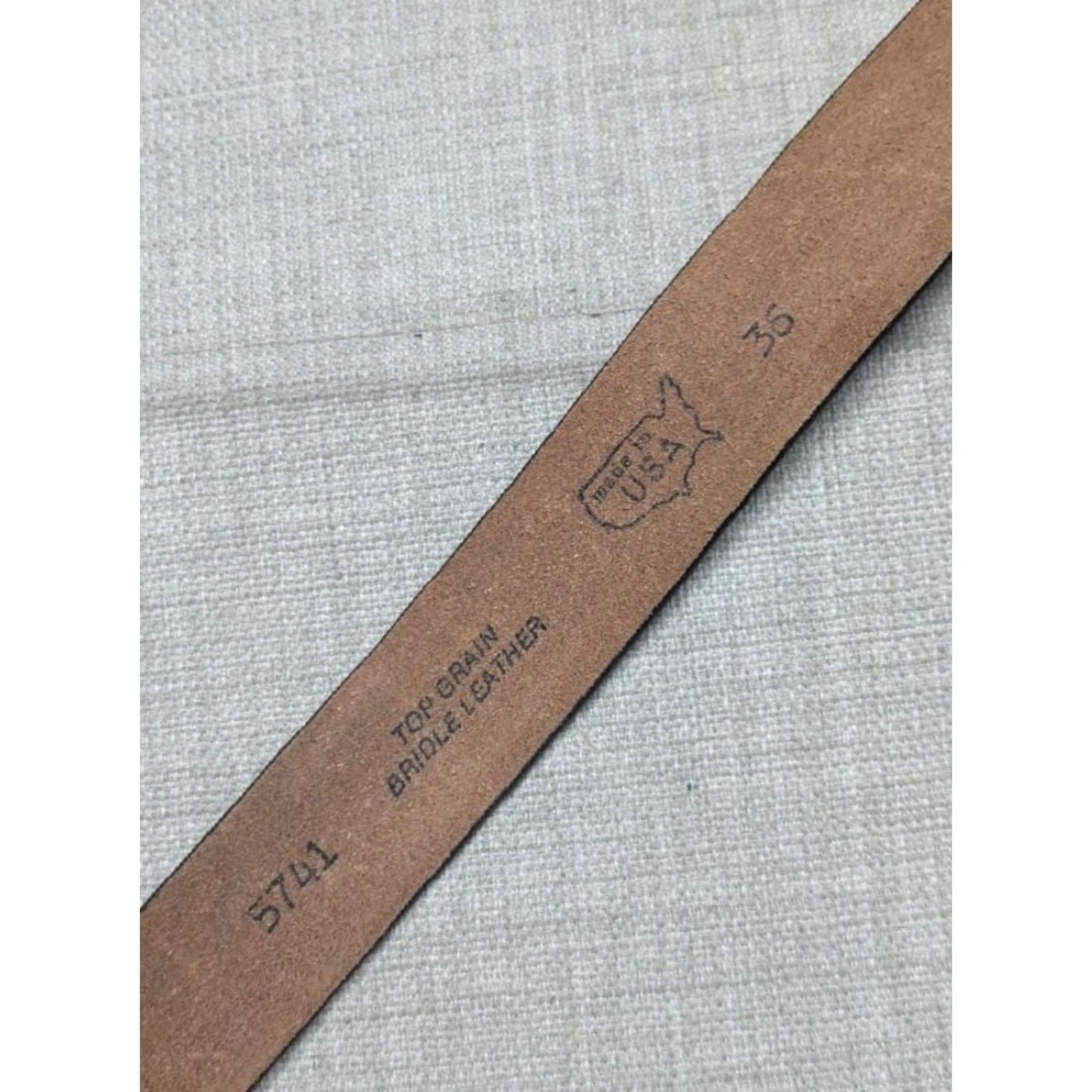 Vintage VINTAGE WESTERN Belt USA Made 36 Brown Cowhide Leather Buckle Rodeo Cowboy Men Belt Size 36 - 5 Thumbnail
