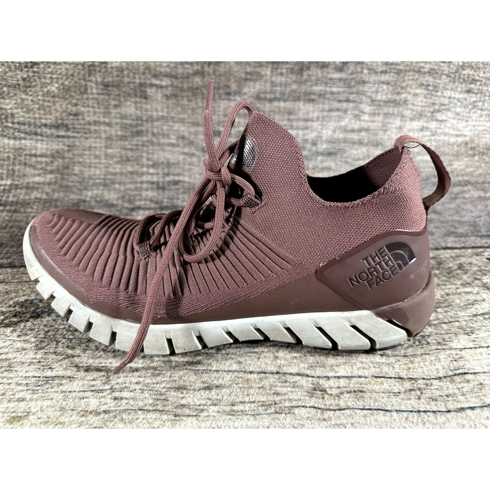 The North Face North Face Oscillate Womens Trail Running Shoes 10 NF0A46c4 Size US 10 / IT 40 - 8 Thumbnail
