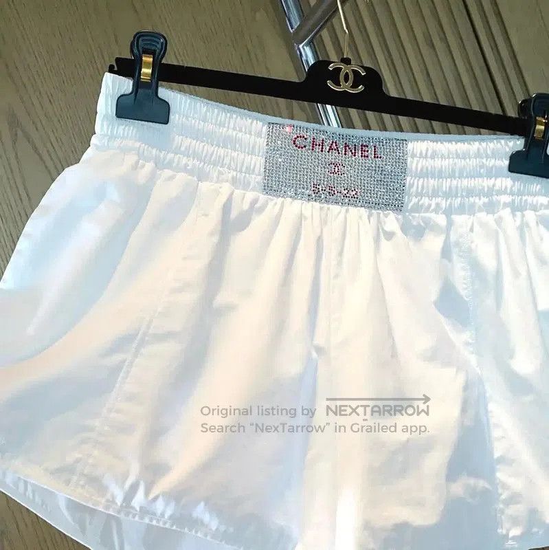Chanel Chanel White Cotton Women's Shorts . Size 23" - 4 Thumbnail