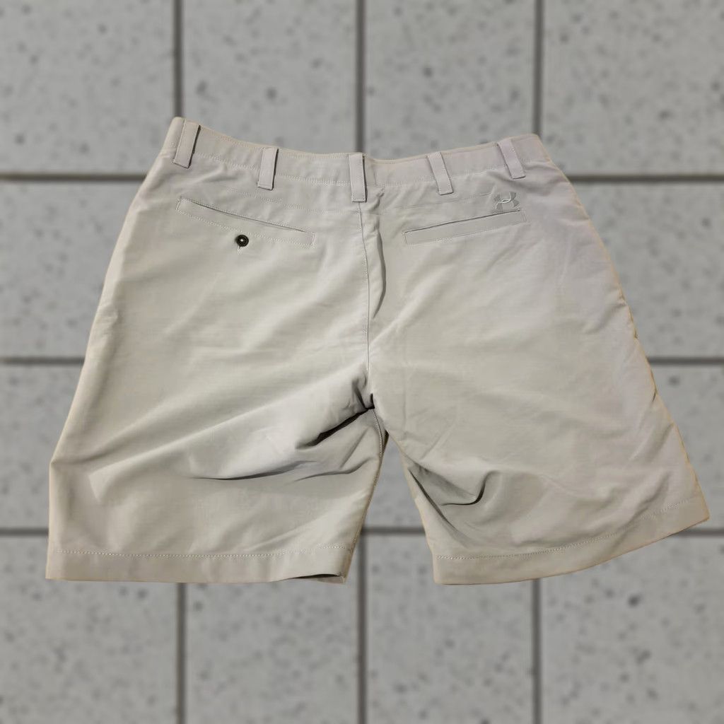 Under Armour Under Armour Mens Shorts Athletic 40 Gray Chino Khaki Gray Golf Size US 40 / EU 56 - 1 Thumbnail