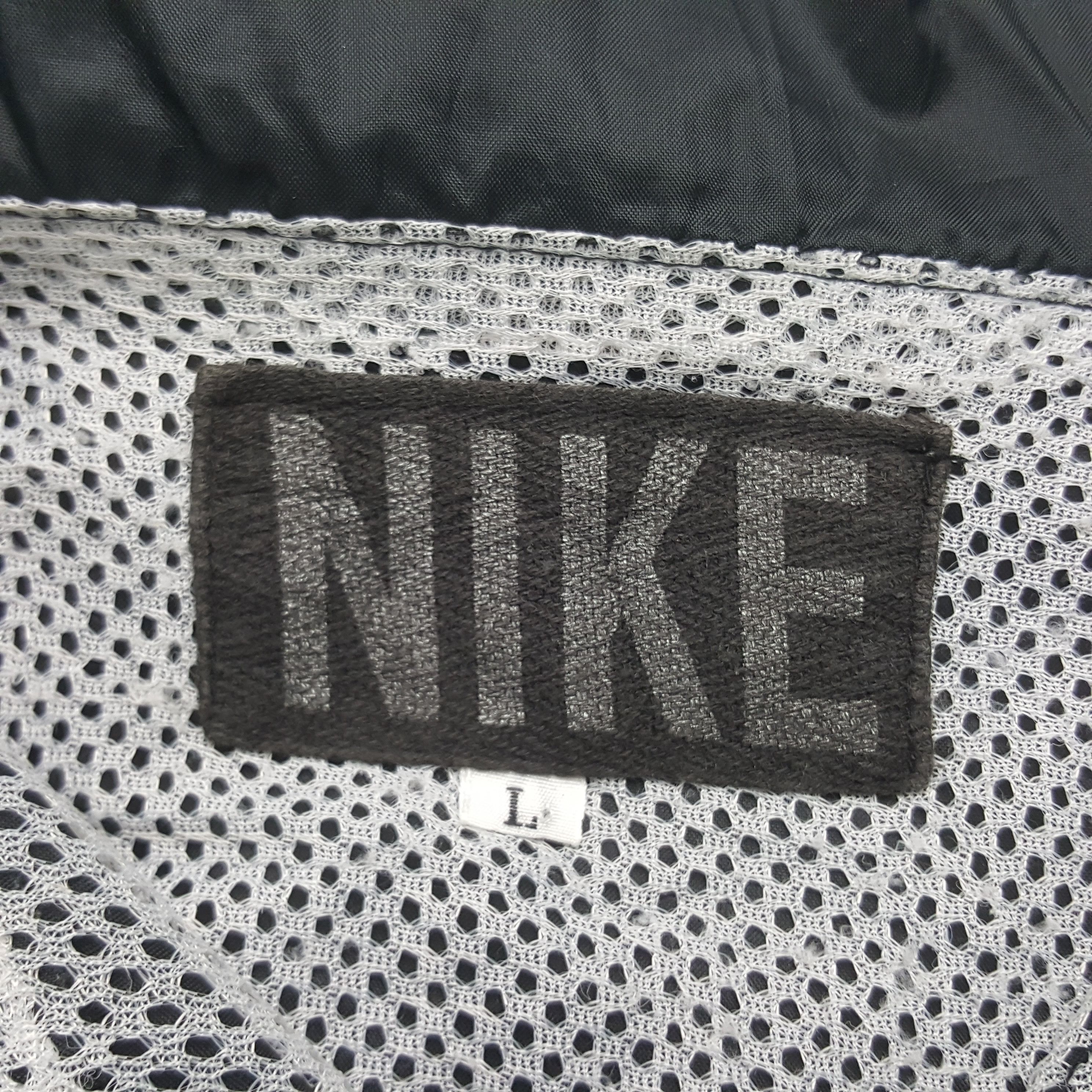 Nike Vintage Nike Big Swoosh Windbreaker Hoodie Jacket RR4 Size US XL / EU 56 / 4 - 5 Thumbnail