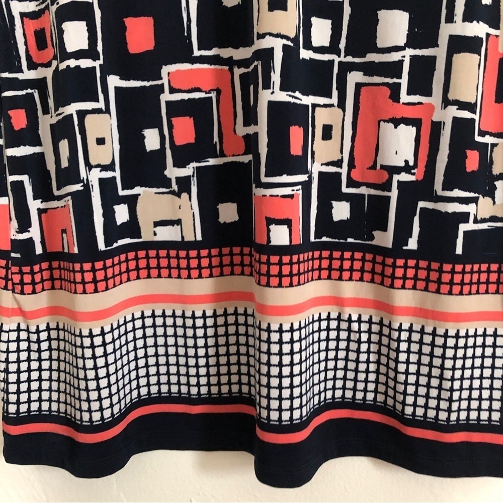 Other Tacera Lightweight Geometric Short Sleeve Midi Shift Dress Size M / US 6-8 / IT 42-44 - 5 Thumbnail