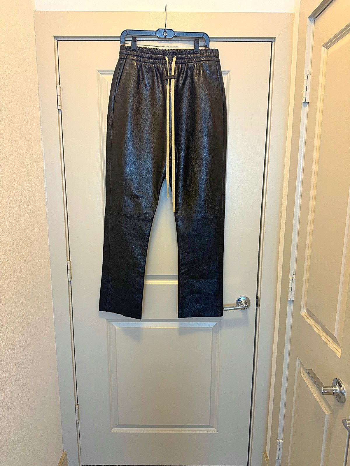Fear of God Fear of God Leather Forum Trousers Size US 33 - 4 Thumbnail