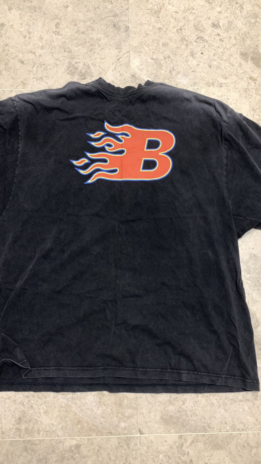 Balenciaga Balenciaga reversible flaming B tee Size US L / EU 52-54 / 3 - 8 Thumbnail