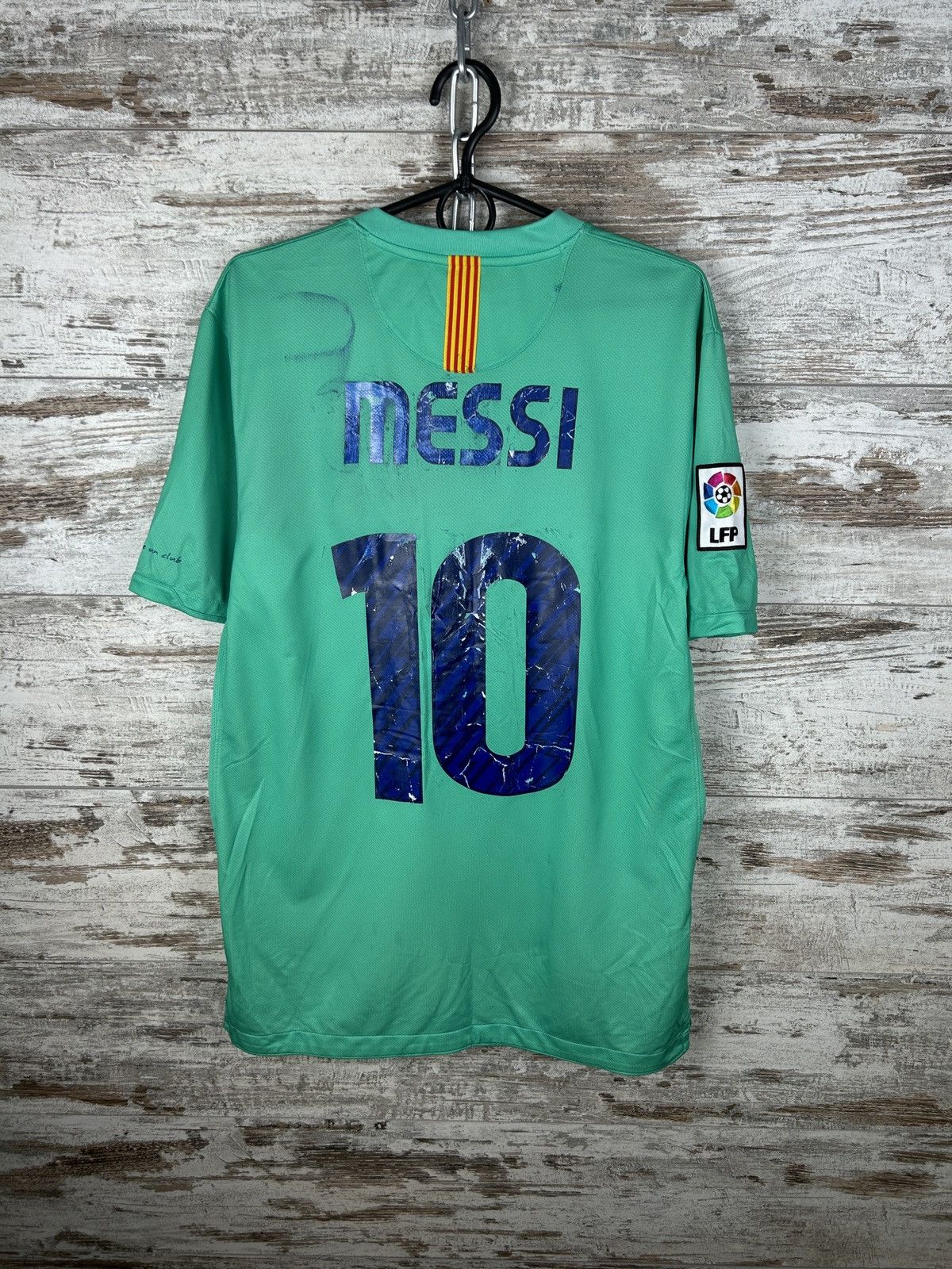 F.C. Barcelona × Vintage Mens Vintage Nike FC Barcelona Messi 10 Jersey ...