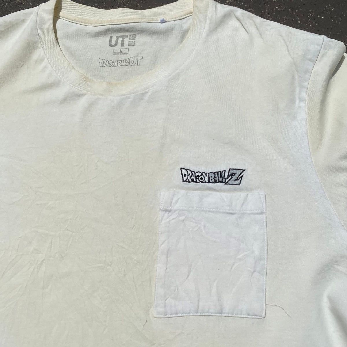 Uniqlo RARE ‼️ Dragon Ball Size US L / EU 52-54 / 3 - 3 Thumbnail