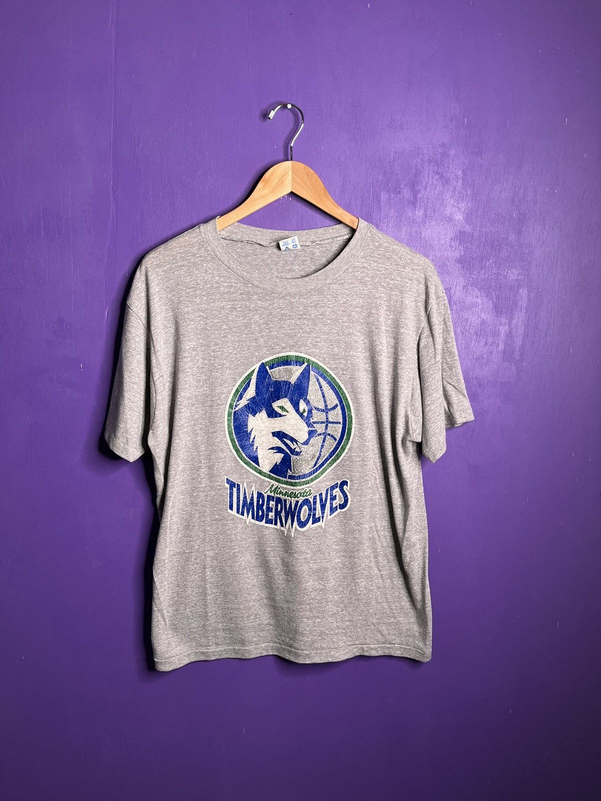 Champion × NBA × Vintage Vintage 80s Championn Minnesota Timberwolves t-shirt Size US L / EU 52-54 / 3 - 1 Thumbnail