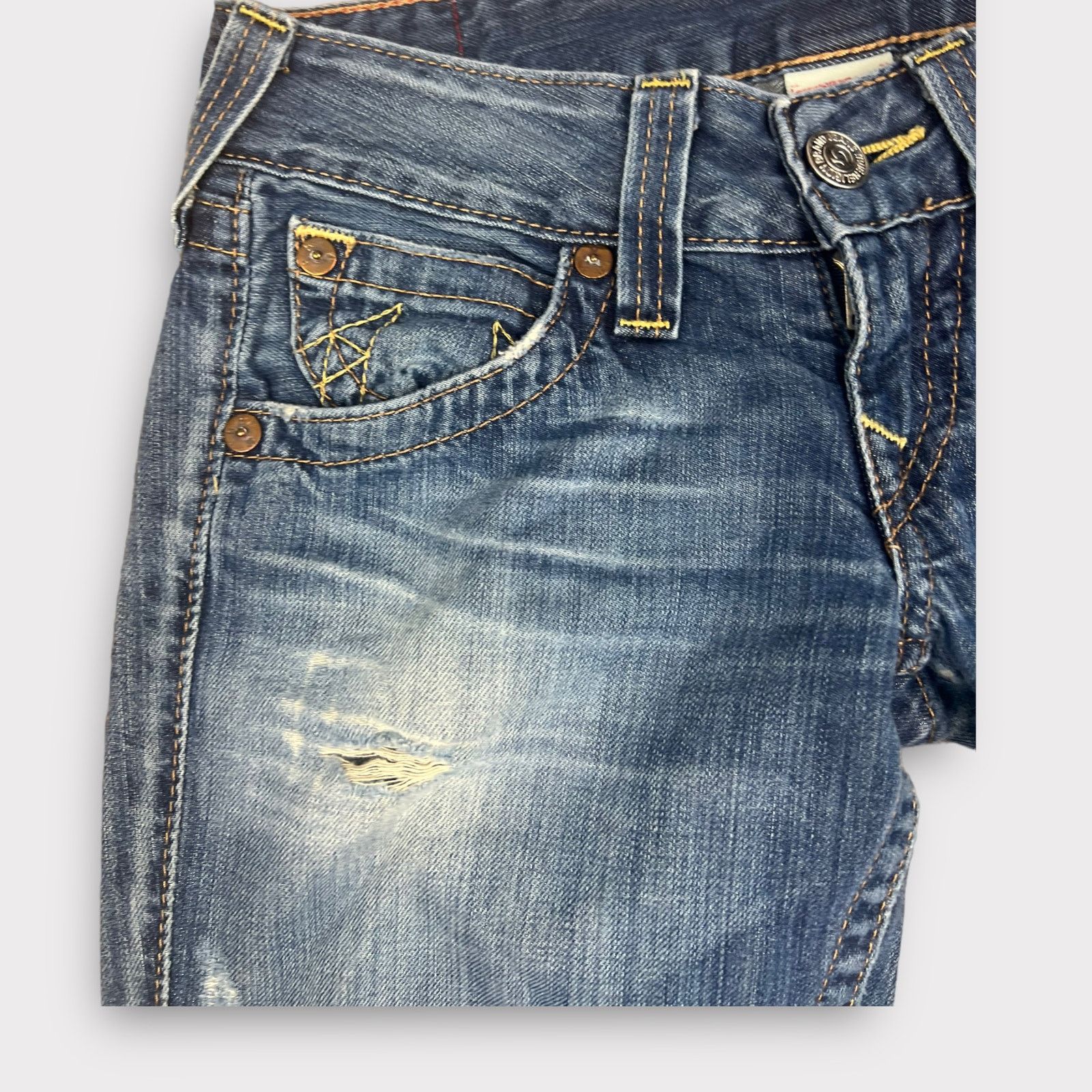 True Religion True Religion Bobby Bootcut Vintage Y2K Jeans Distressed Size 26" / US 2 / IT 38 - 5 Thumbnail