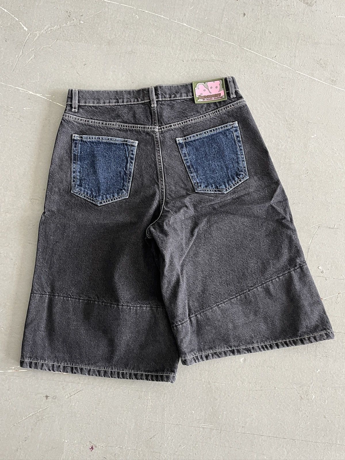 Heaven by Marc Jacobs Heaven By Marc Jacobs Double Knee Jorts (unisex) Size US 30 / EU 46 - 2 Thumbnail