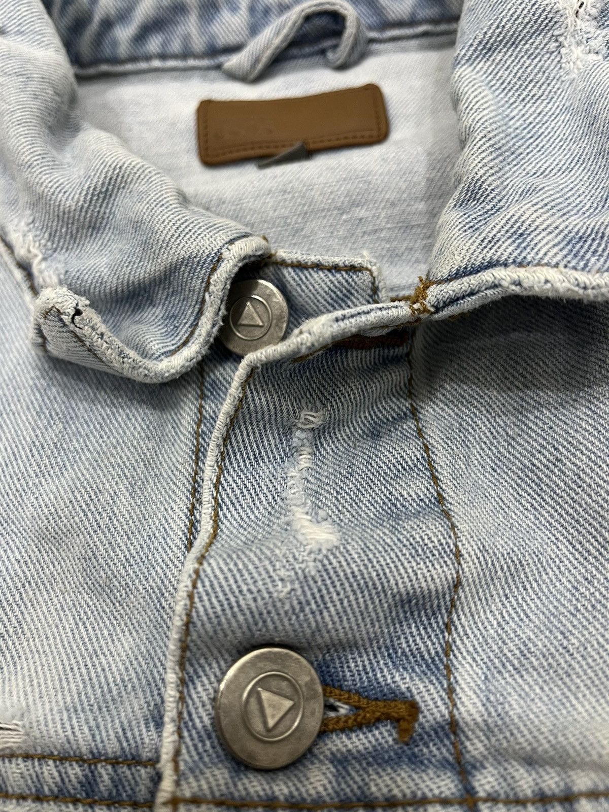 Asos Asos Ripped Trucker Denim Jacket Size US L / EU 52-54 / 3 - 9 Thumbnail
