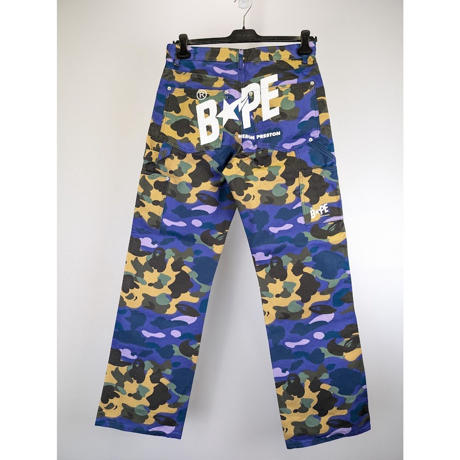 Bape × Heron Preston o1rshd1 Camou Worker Pant Camouflage in Multicolor Size US 32 / EU 48 - 13 Thumbnail