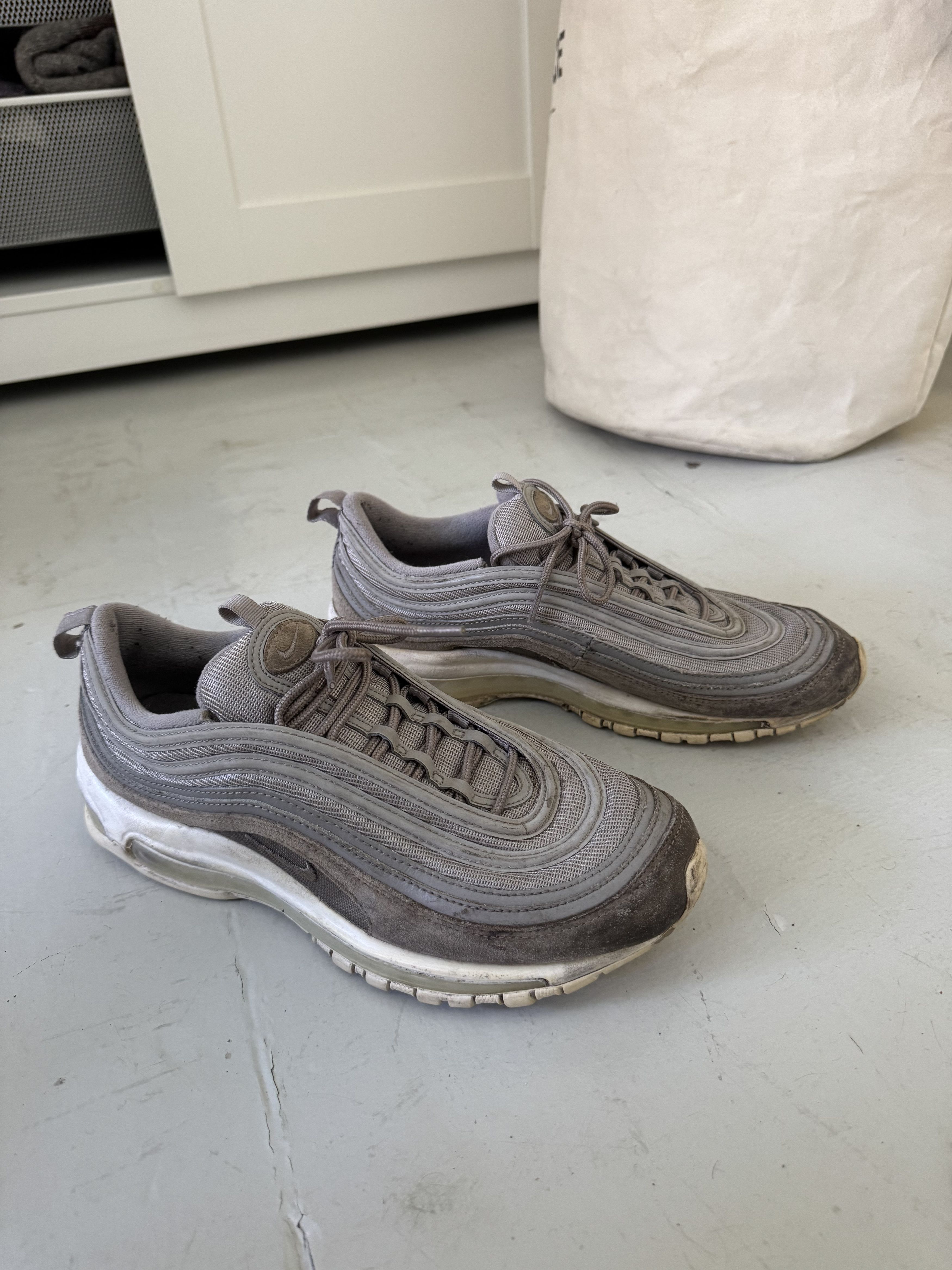 Nike Nike Air Max 97 Suede Grey Size US 10.5 / EU 43-44 - 2 Thumbnail