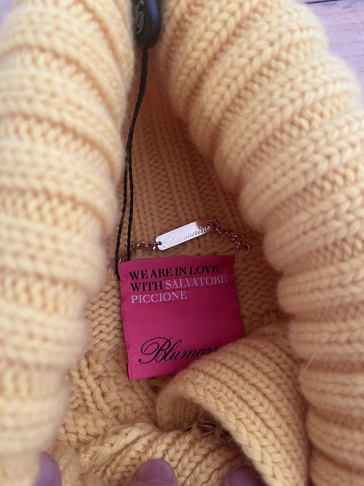 Blumarine NWT - Blumarine Wool and Rabbit Fur Cardigan Size M / US 6-8 / IT 42-44 - 4 Thumbnail