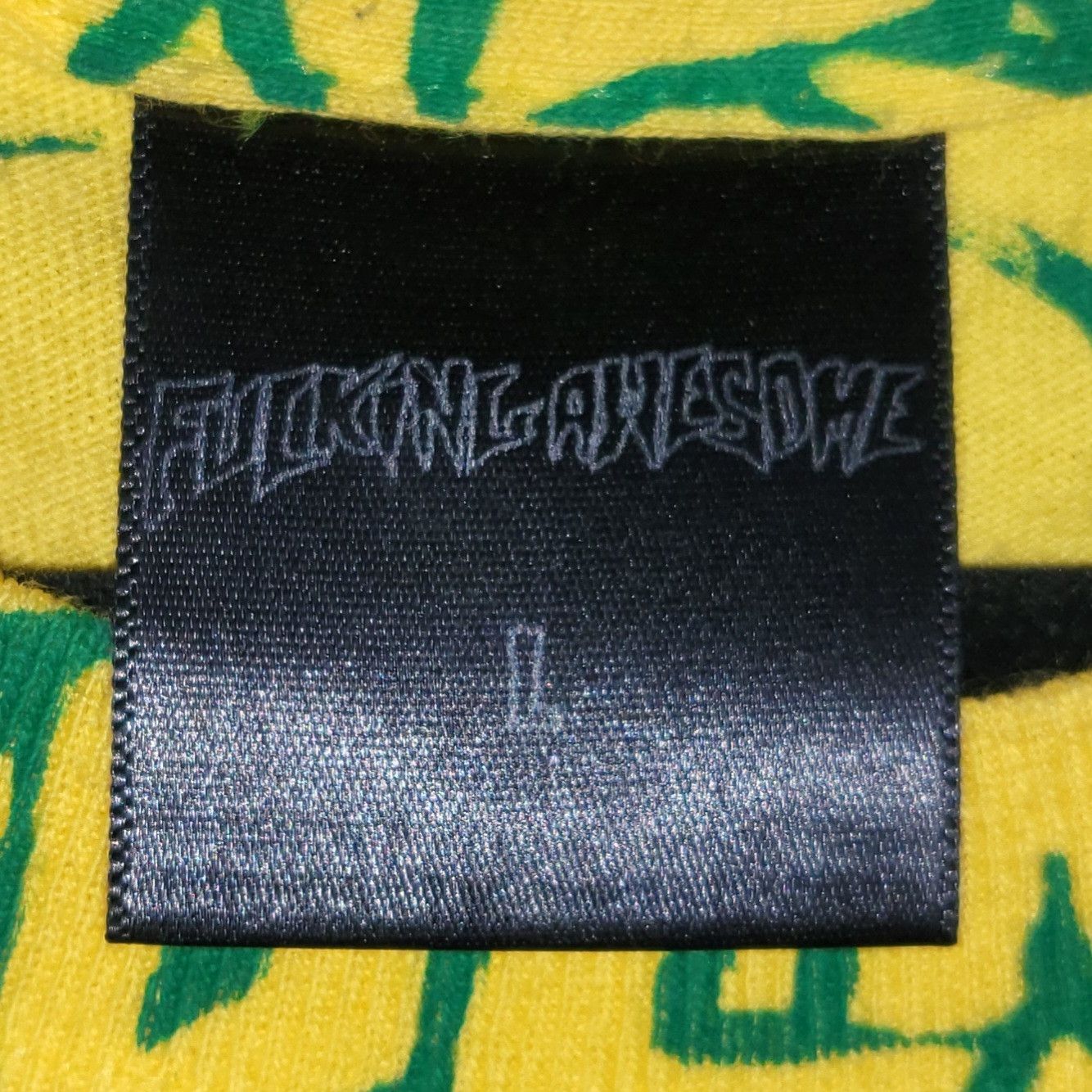 Fucking Awesome 2005 all over logo tee Size US L / EU 52-54 / 3 - 4 Thumbnail
