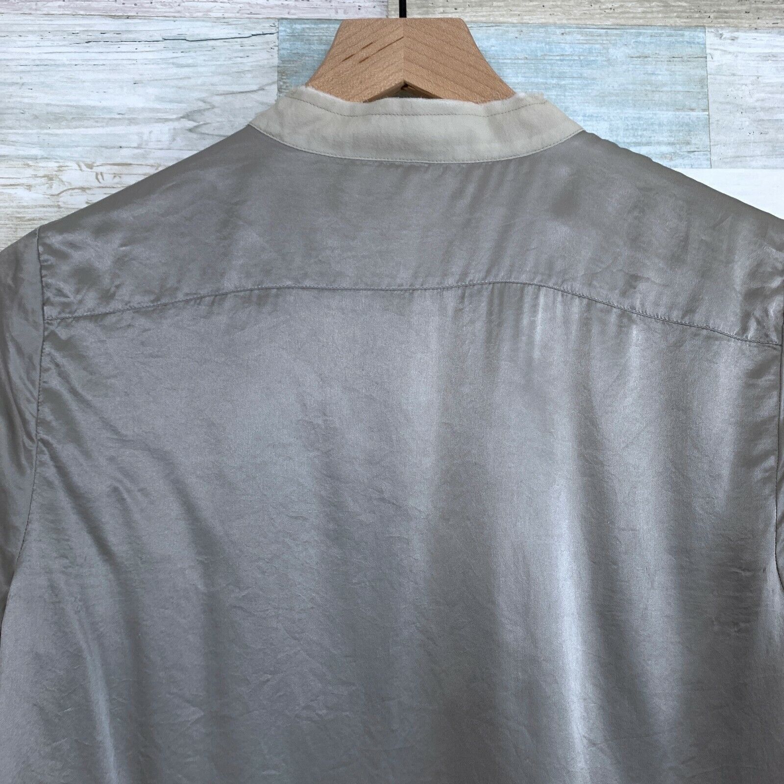 Banana Republic Banana Republic Charmeuse Silk Fringe Trim Blouse Gray PS Size S / US 4 / IT 40 - 5 Thumbnail