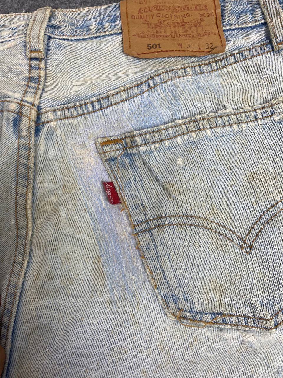 Levi's vintage levis 501 lightwash distressed denim Size US 32 / EU 48 - 6 Thumbnail