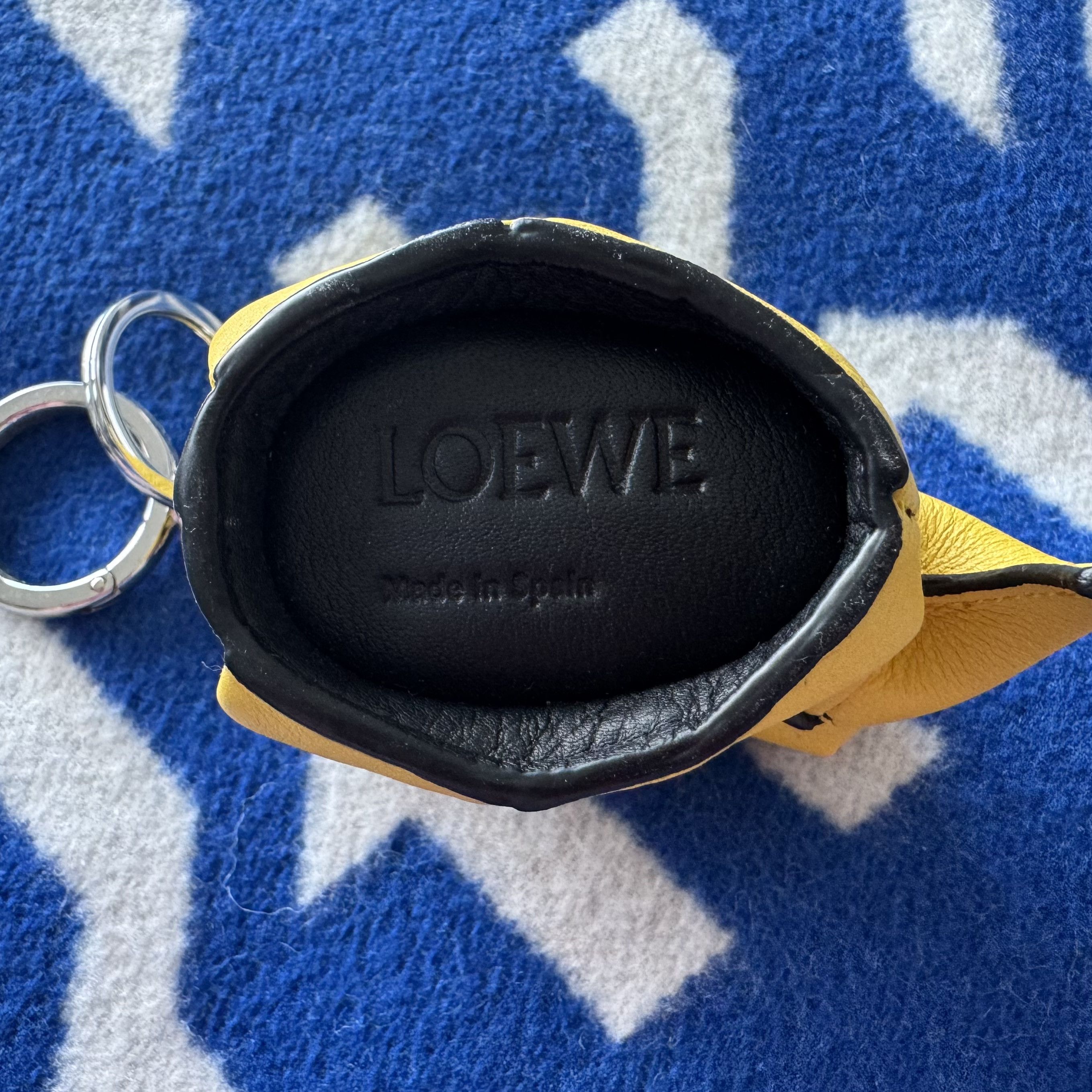 Loewe Elephant charm in classic calfskin Size ONE SIZE - 4 Thumbnail