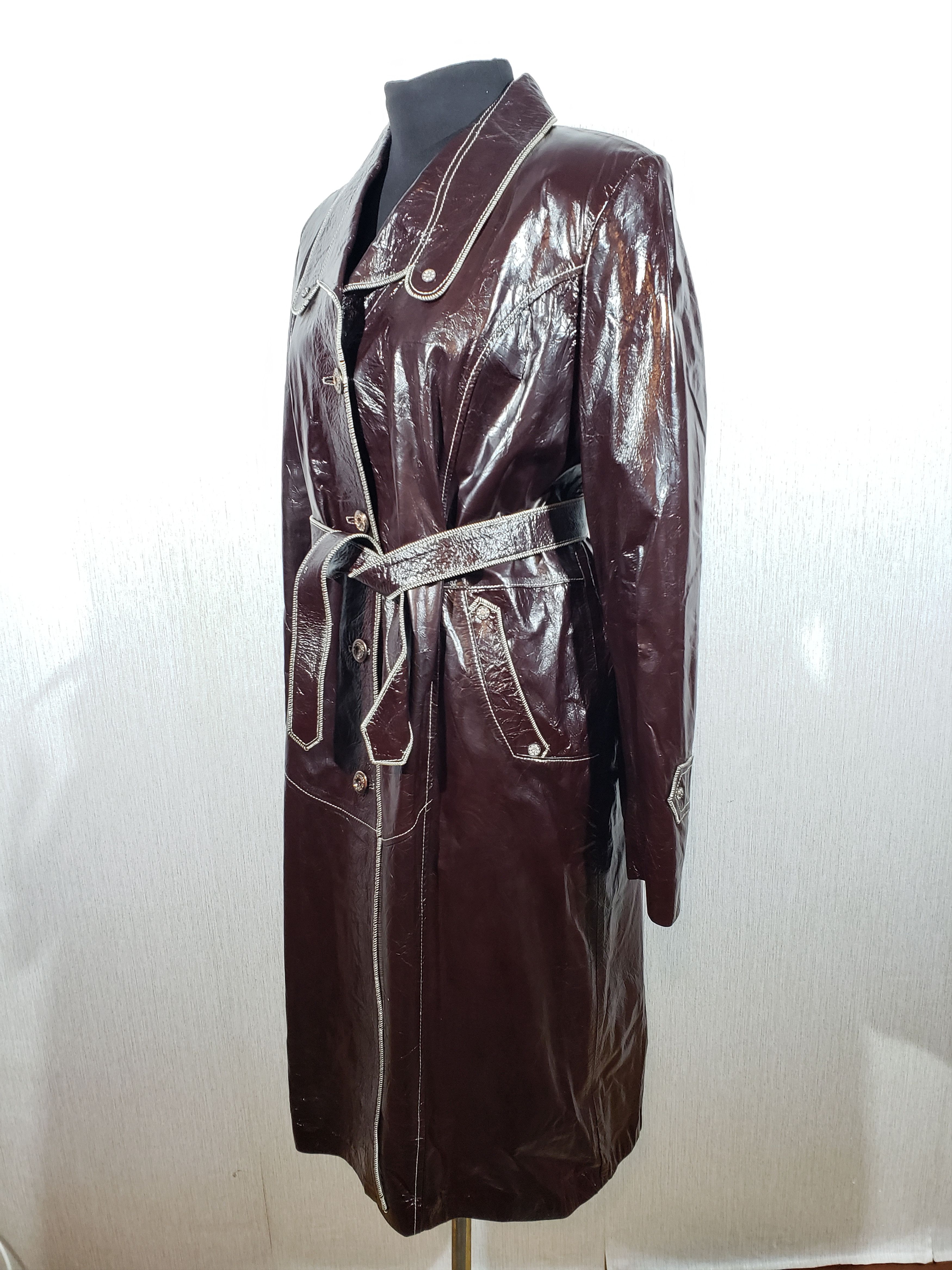 Other Stylish women's brown leather coat with buttons. Size XL / US 12-14 / IT 48-50 - 2 Thumbnail