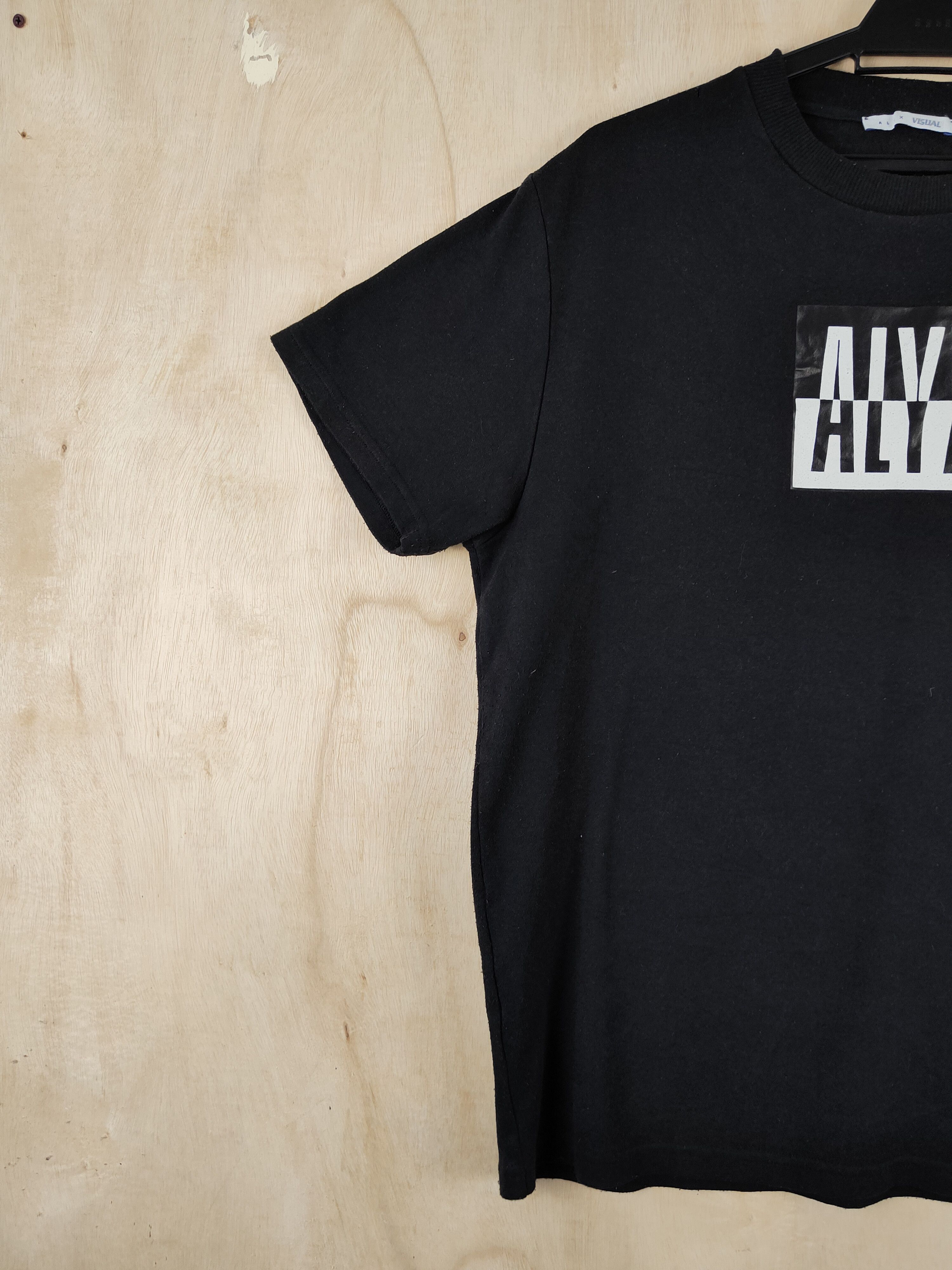 Japanese Brand ALYX Black Short Sleeve T-shirts #S2570 Size US L / EU 52-54 / 3 - 4 Thumbnail