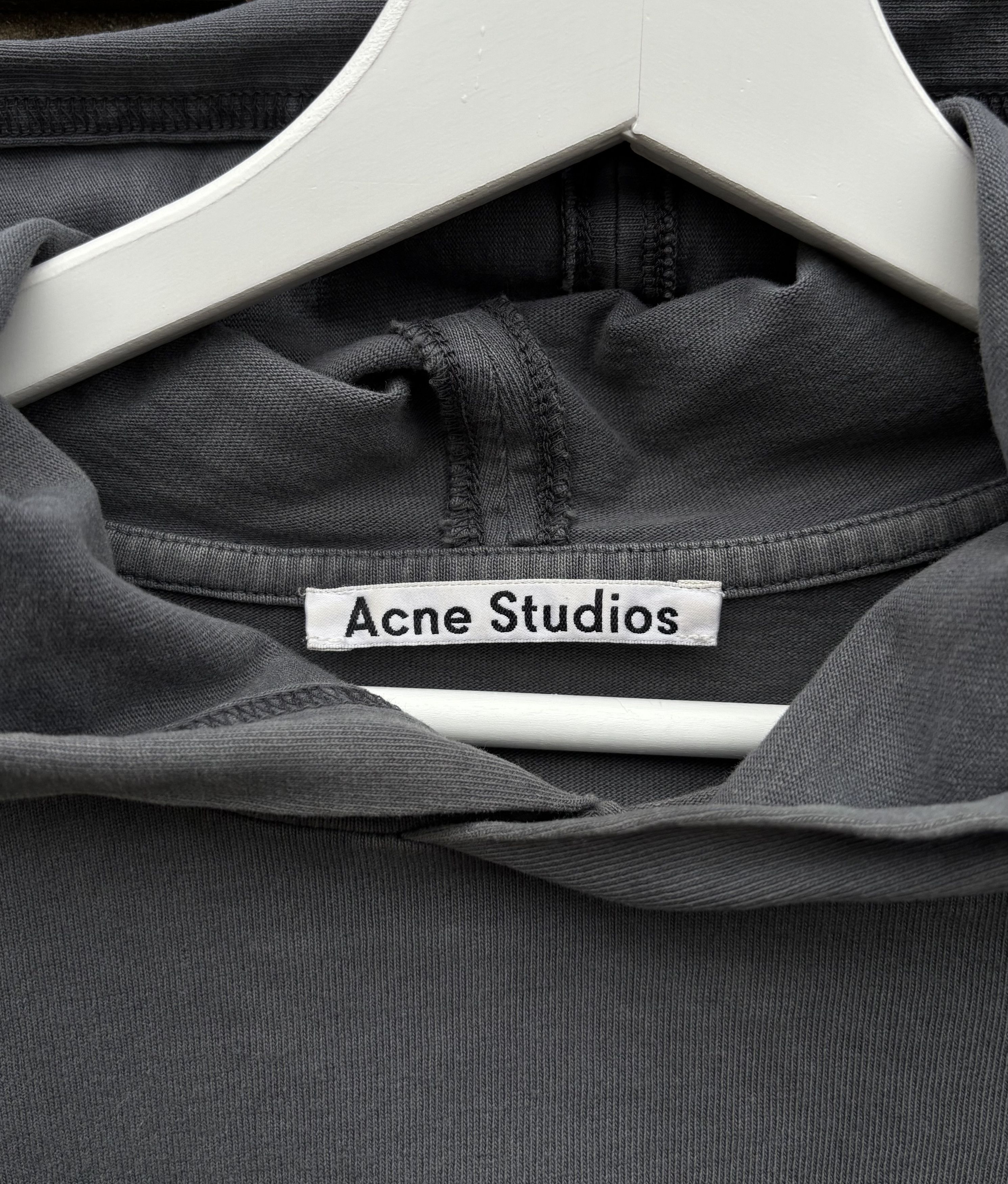Acne Studios Acne Studios Reverse Logo Hoodie Size US L / EU 52-54 / 3 - 3 Thumbnail