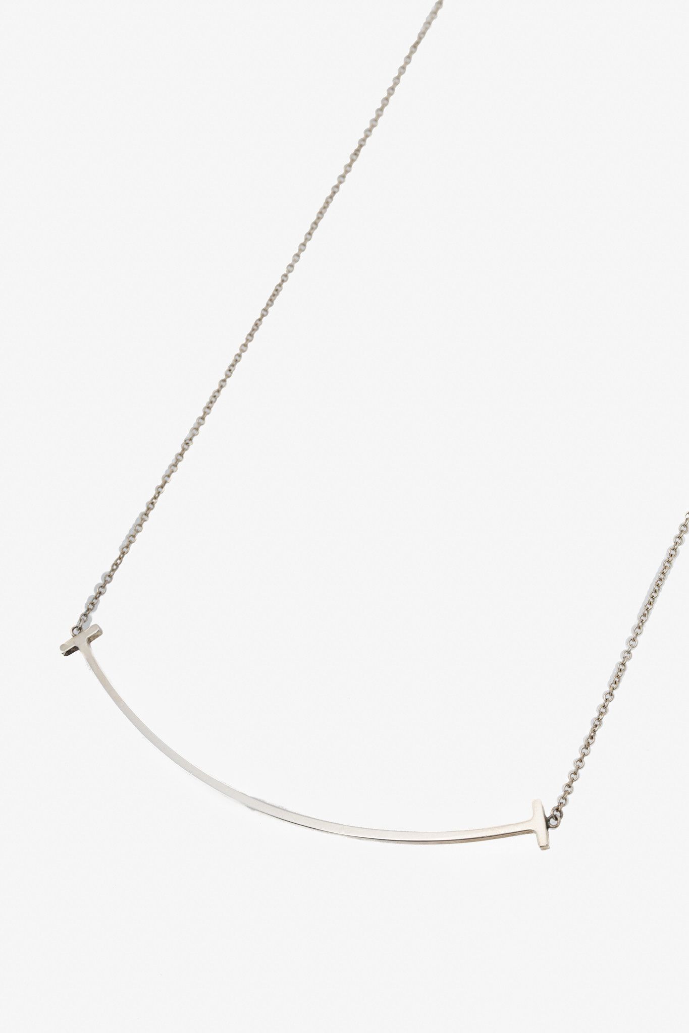 Tiffany & Co. Tiffany T Extra Large Smile Pendant Necklace