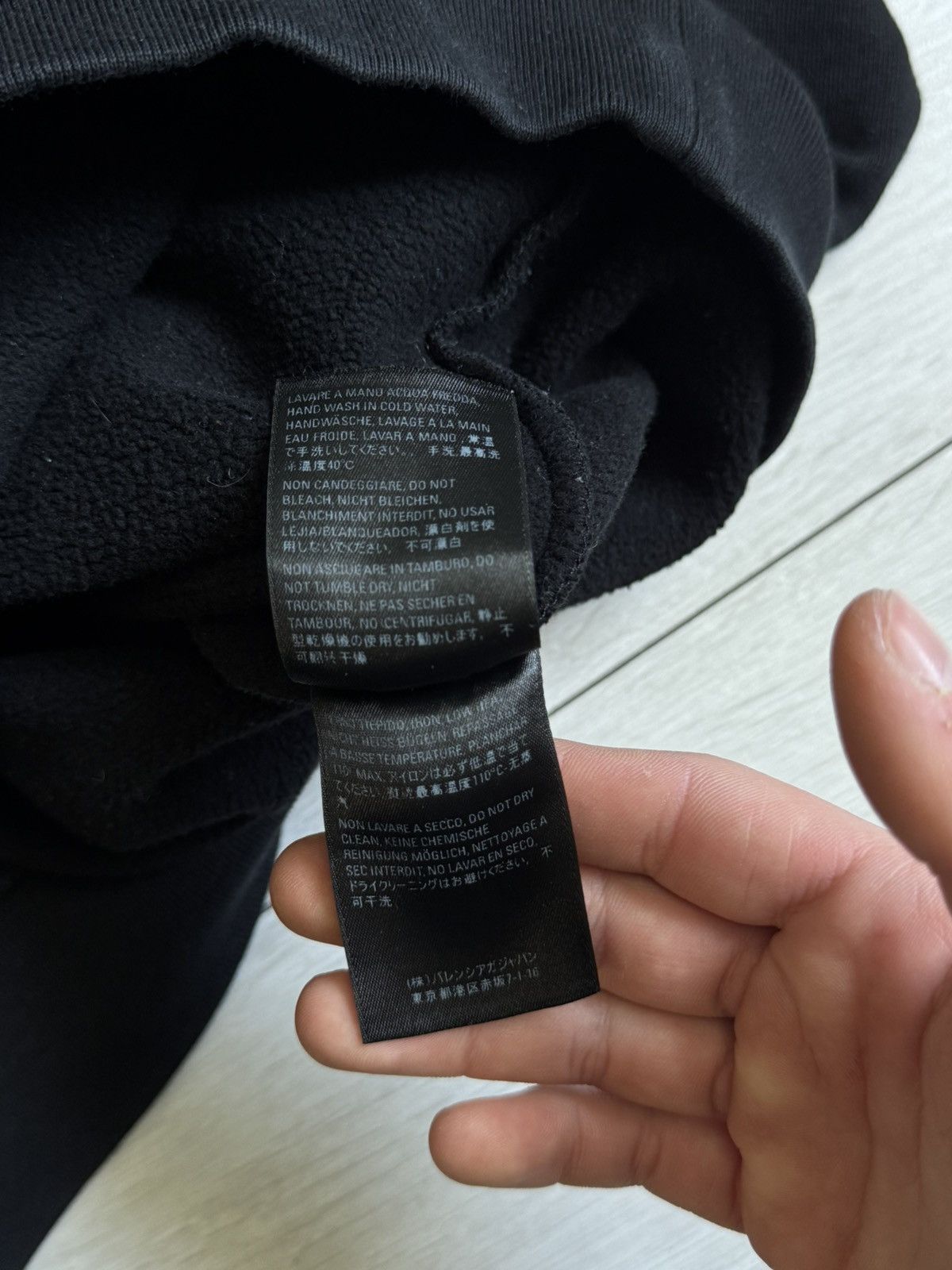 Balenciaga Balenciaga Unifit Barcode Logo Ovesized Hoodie Size US L / EU 52-54 / 3 - 18 Thumbnail