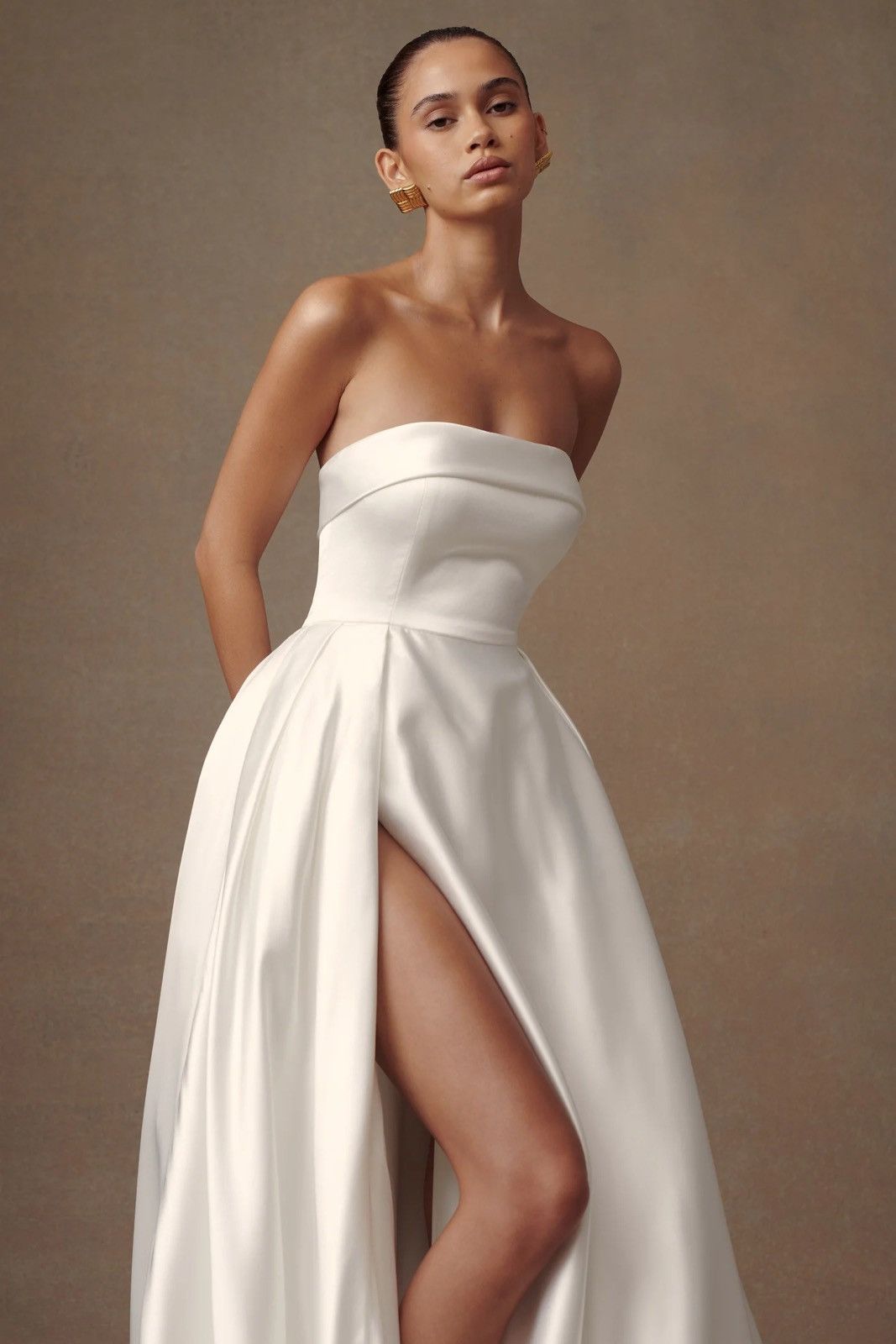 Other MESHKI EILEEN WEDDING GOWN Size S / US 4 / IT 40 - 5 Thumbnail