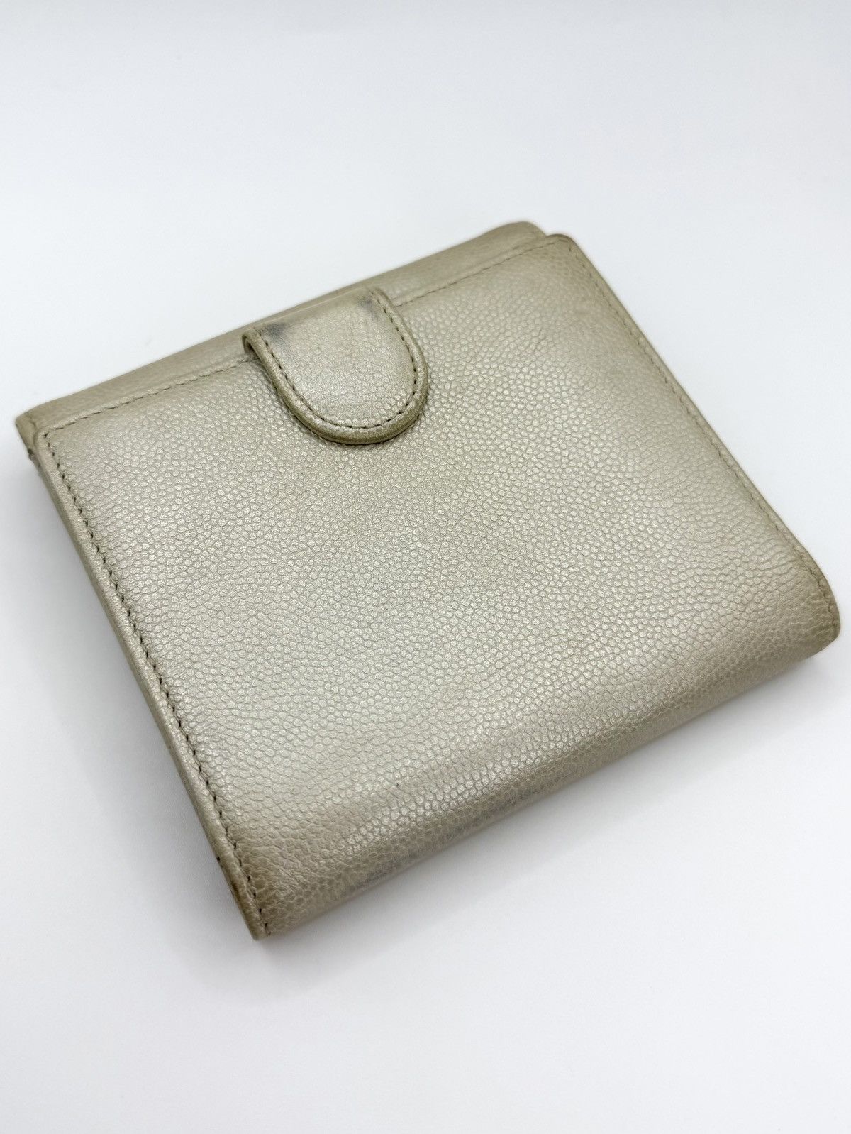 Chanel 2000s Chanel Pearl Silver ‘CC’ Caviar Leather Bifold Wallet Size ONE SIZE - 6 Thumbnail