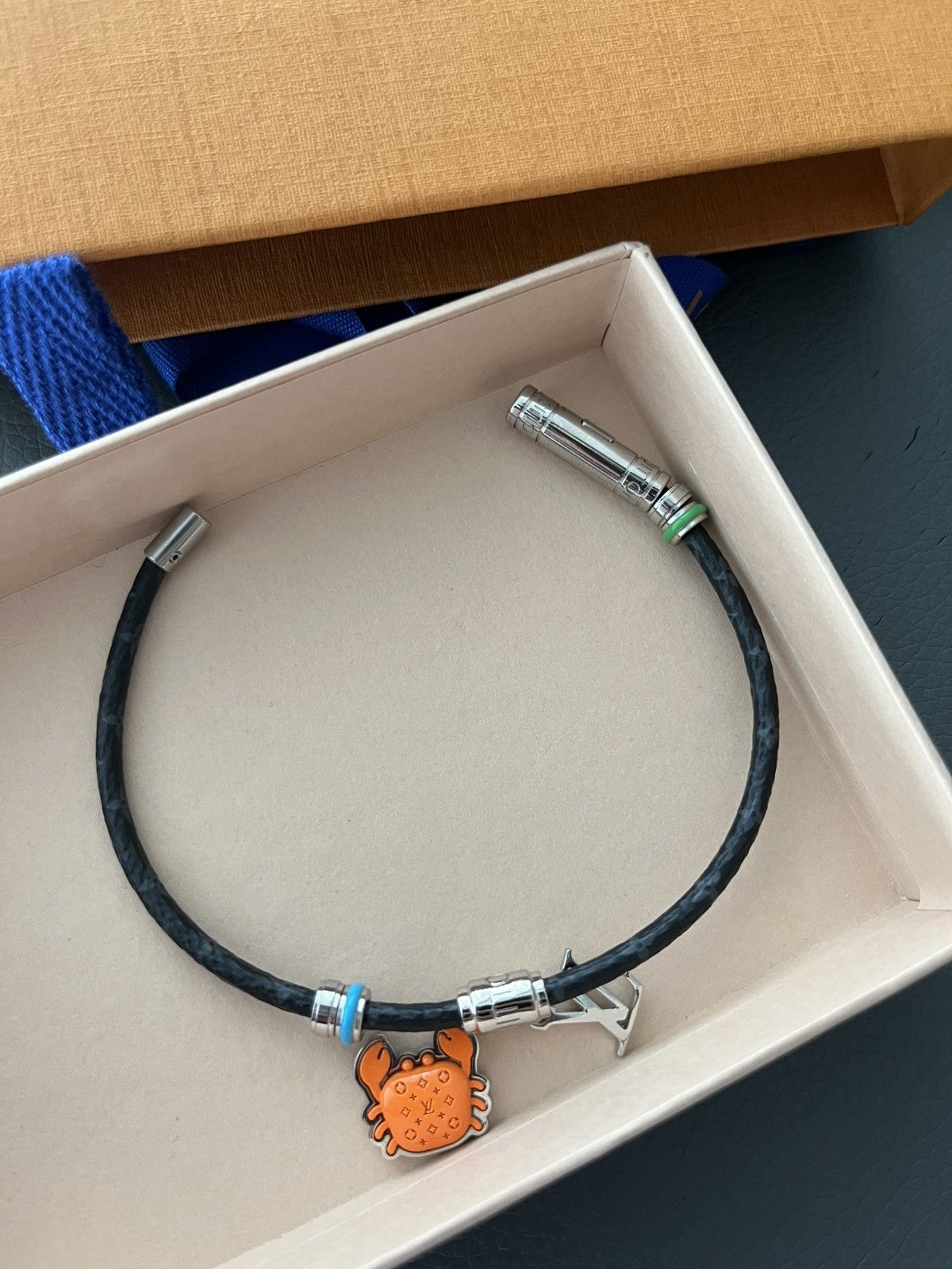 Louis Vuitton Louis Vuitton Logo Bracelet Runway limited edition NEW Size ONE SIZE - 5 Thumbnail