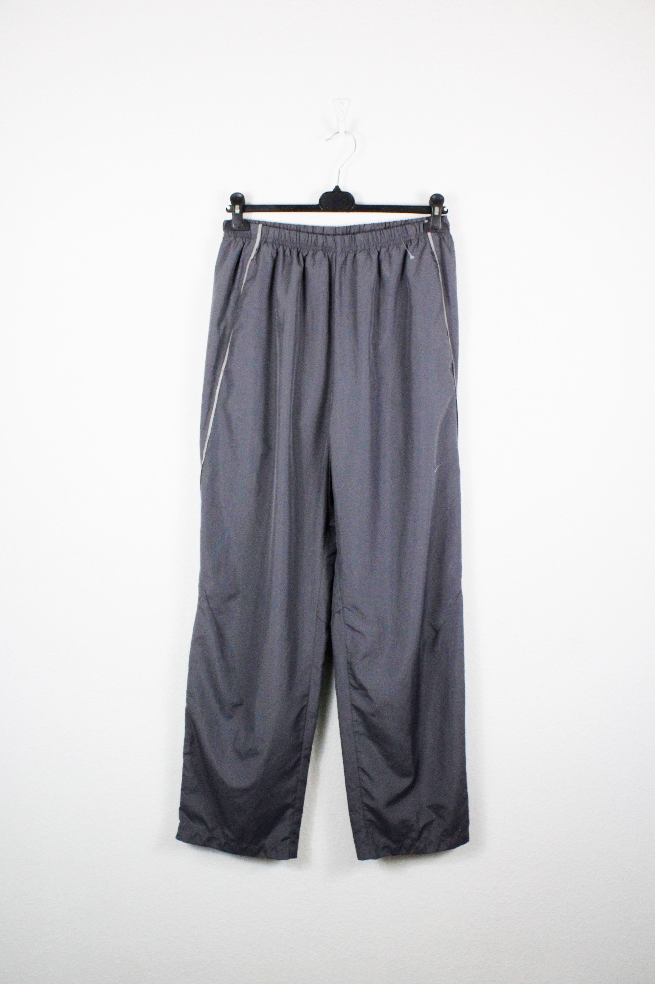 Nike × Vintage Vintage 90s Nike Swoosh Logo Nylon Sport Pants Trousers Size US 34 / EU 50 - 1 Thumbnail