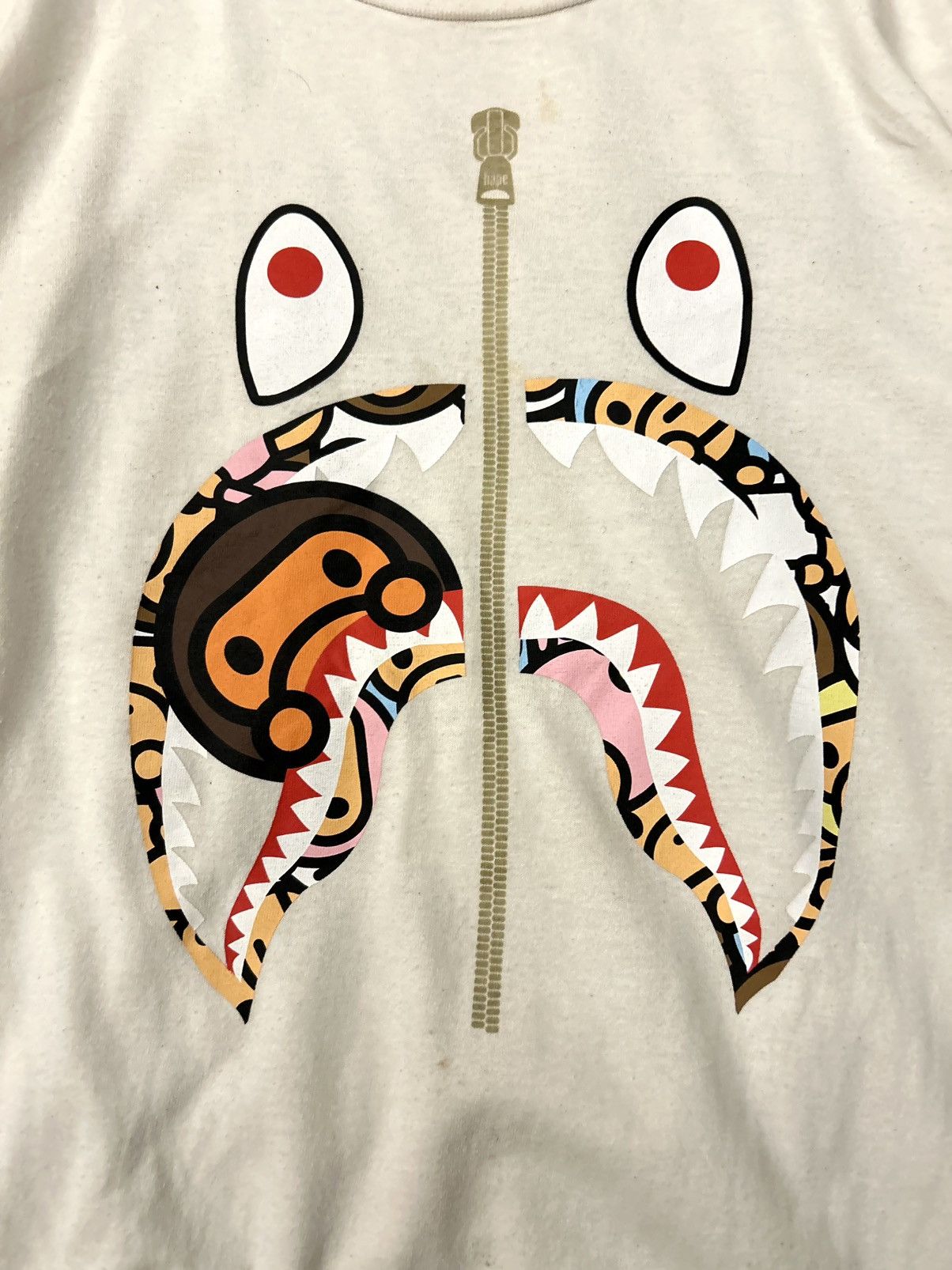 Bape 💥RARE💥 BAPE BABY MILO SHARK TEE Size US L / EU 52-54 / 3 - 2 Thumbnail