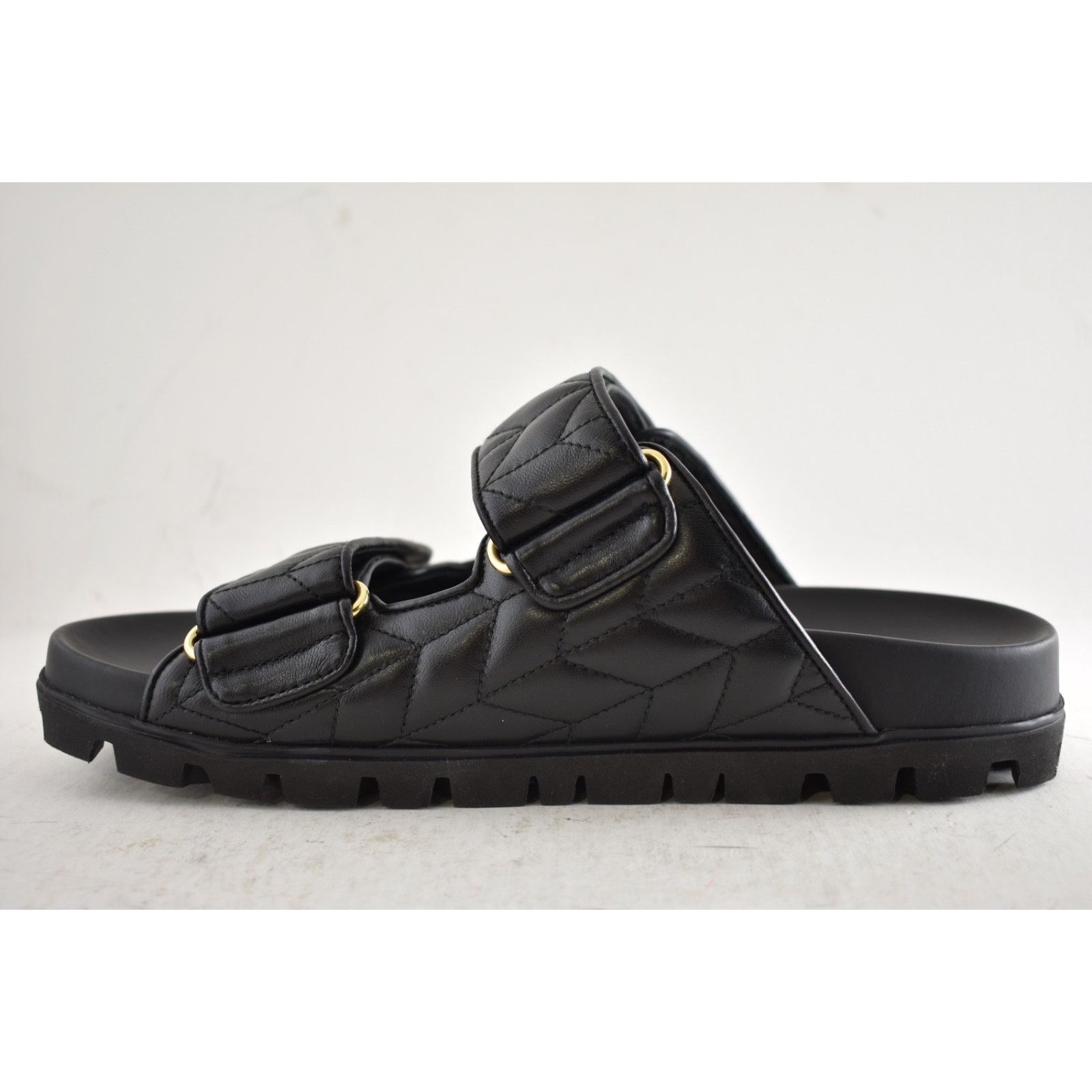 Miu Miu Miu Miu Matelasse Black Gold Logo Flat Slide Sandal 39 Size US 9 / IT 39 - 15 Thumbnail