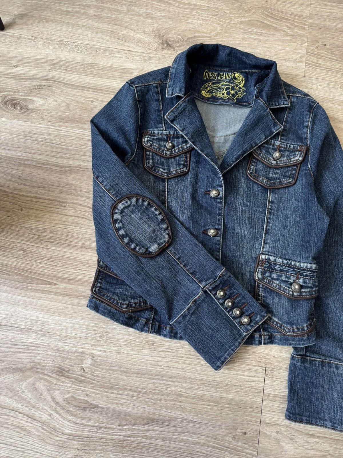 Guess Vintage Y2K Guess Skull Big Logo Denim Jacket Size L / US 10 / IT 46 - 7 Thumbnail