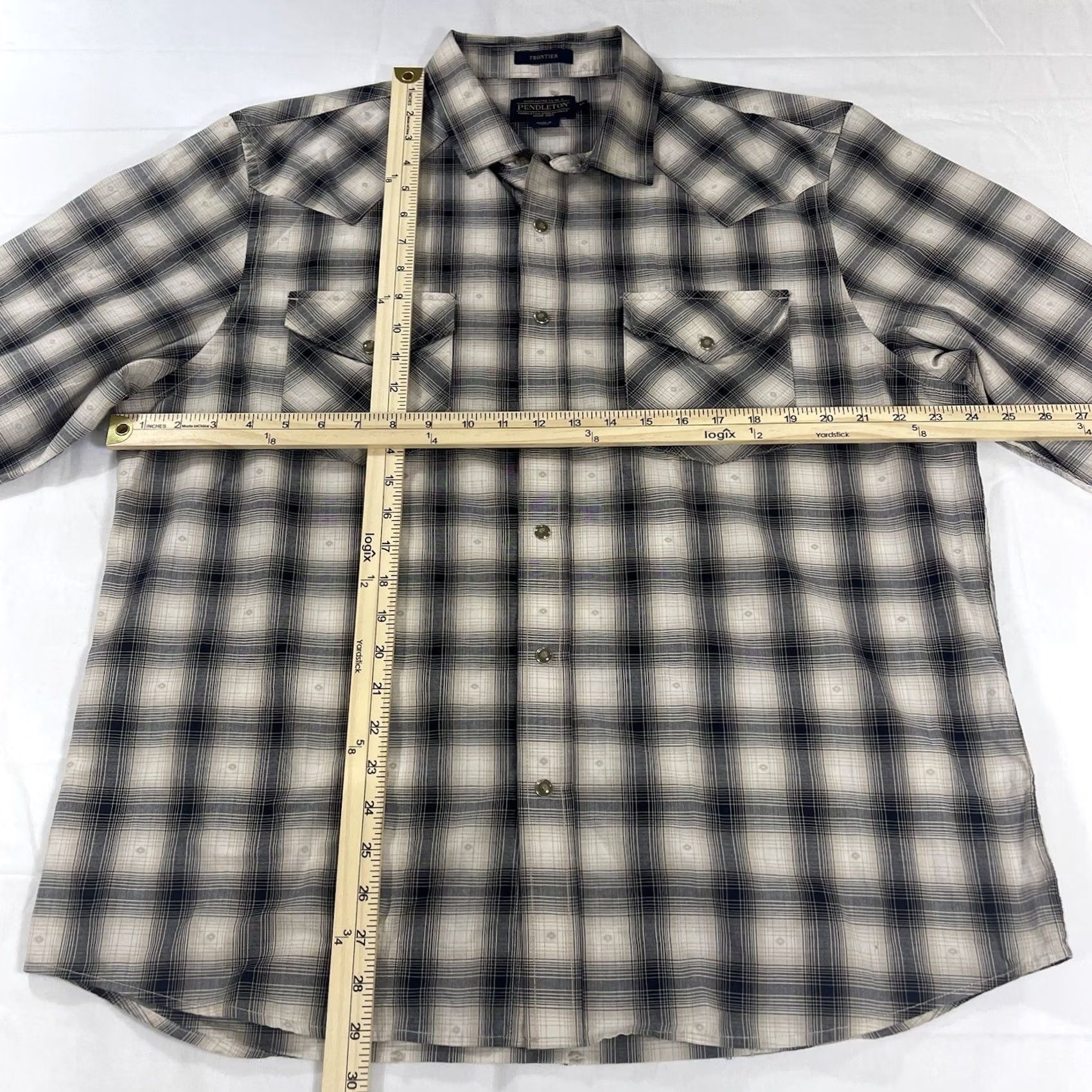 Pendleton Pendleton Mens XL Button-Up Shirt Pearl Button Gray Plaid Western L/S Cowboy N/A Size US XL / EU 56 / 4 - 2 Thumbnail