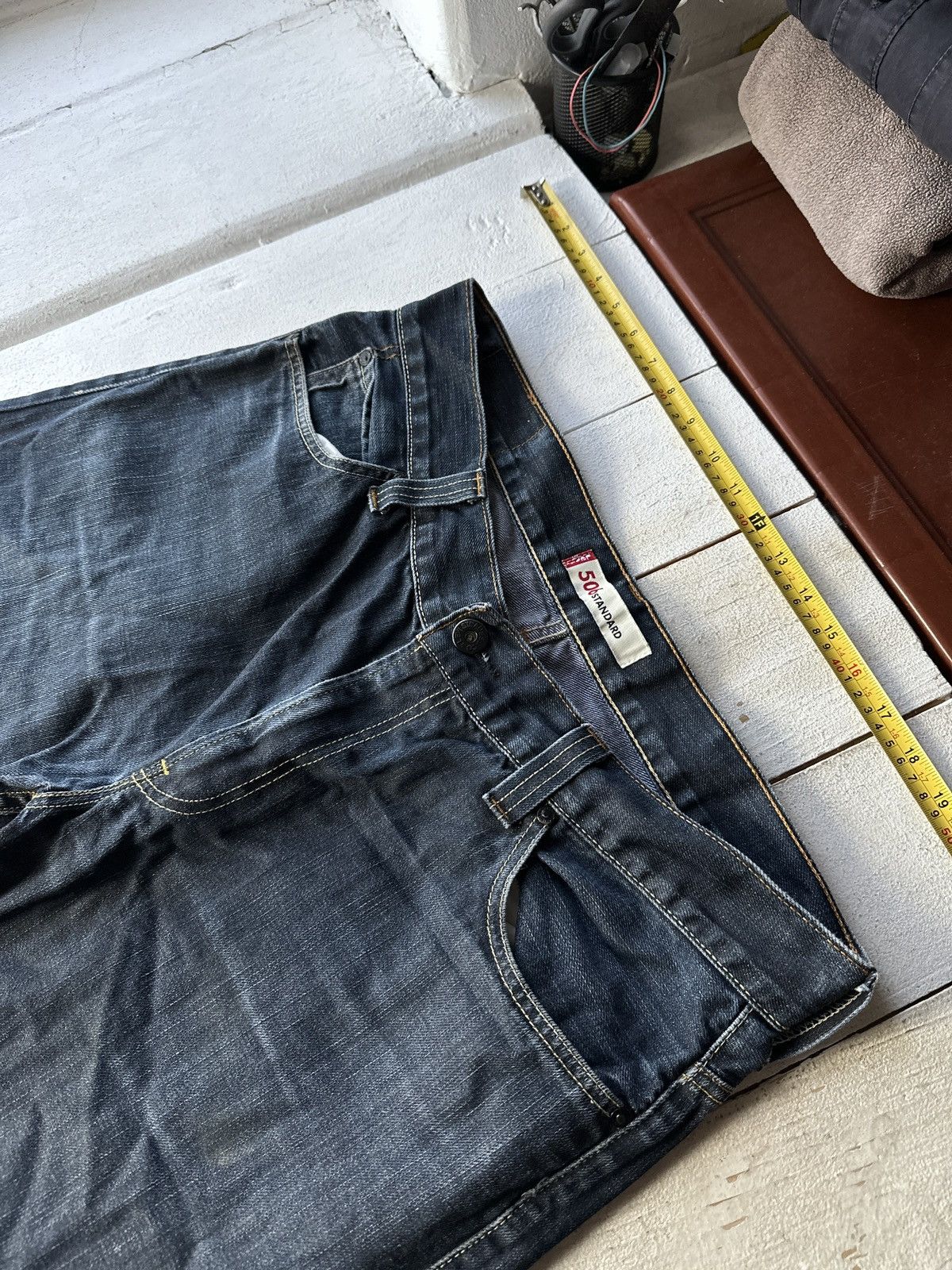 Levi's 🚨Vintage 90s Levis Jeans 506 LEGEND y2k dark Wash Denim Size US 35 - 2 Thumbnail