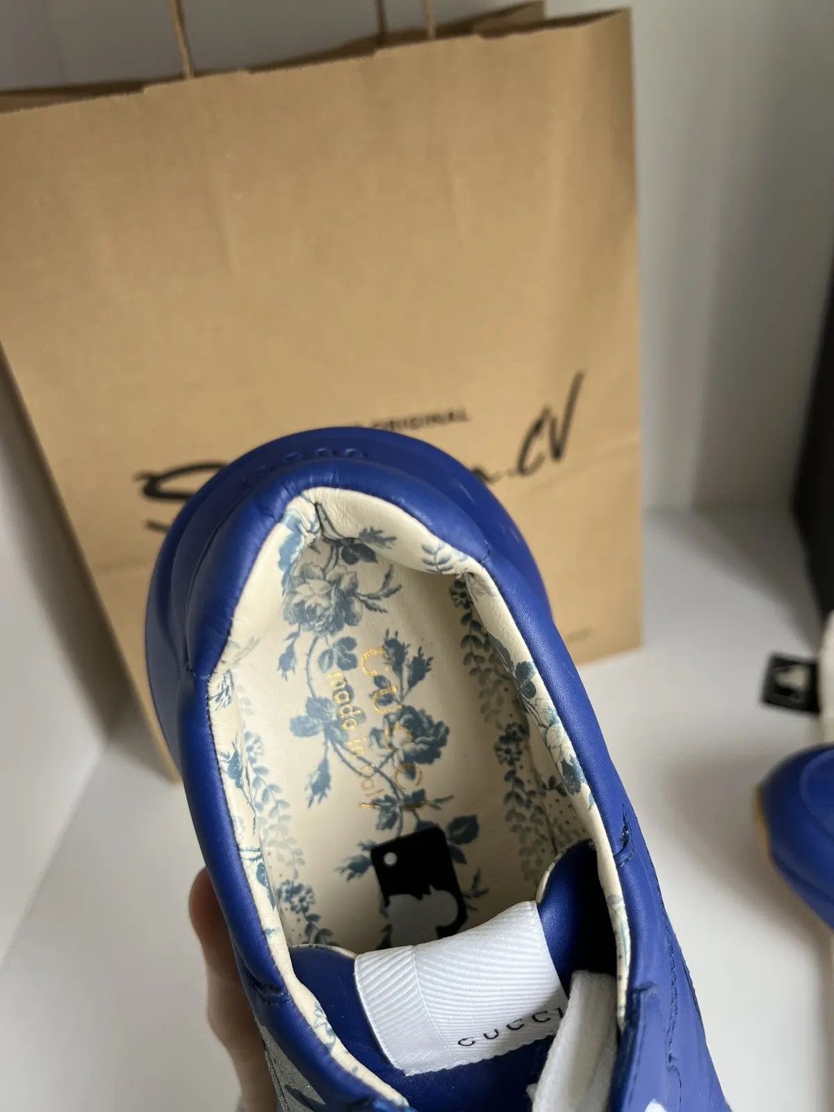 Gucci Vintage Gucci Men’s Rhyton Sneakers with NY Yankees Print Size US 9.5 / EU 42-43 - 7 Thumbnail