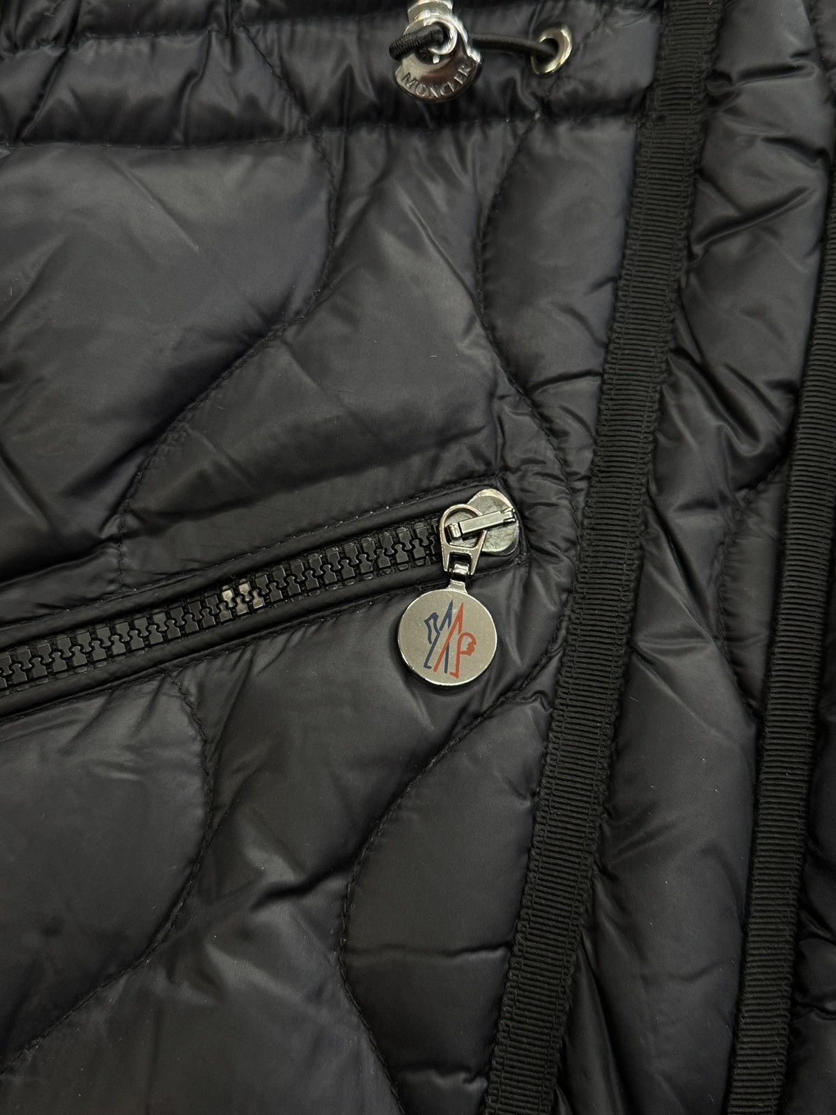 Moncler MONCLER HERMINE Down jacket Nylon Size M / US 6-8 / IT 42-44 - 5 Thumbnail
