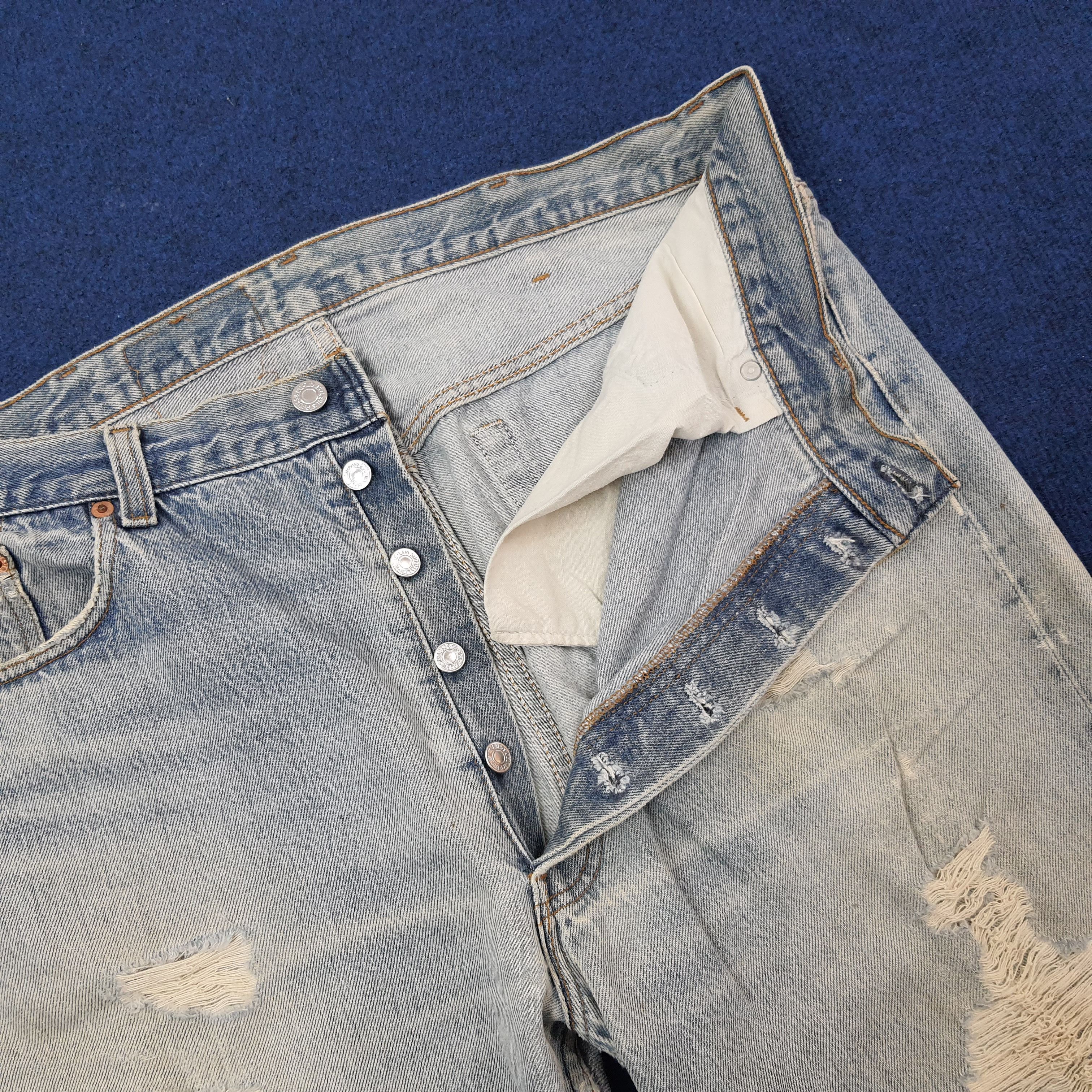 Levi's Vintage Levi's Distressed Style Jeans C252N11 Size US 36 / EU 52 - 7 Thumbnail