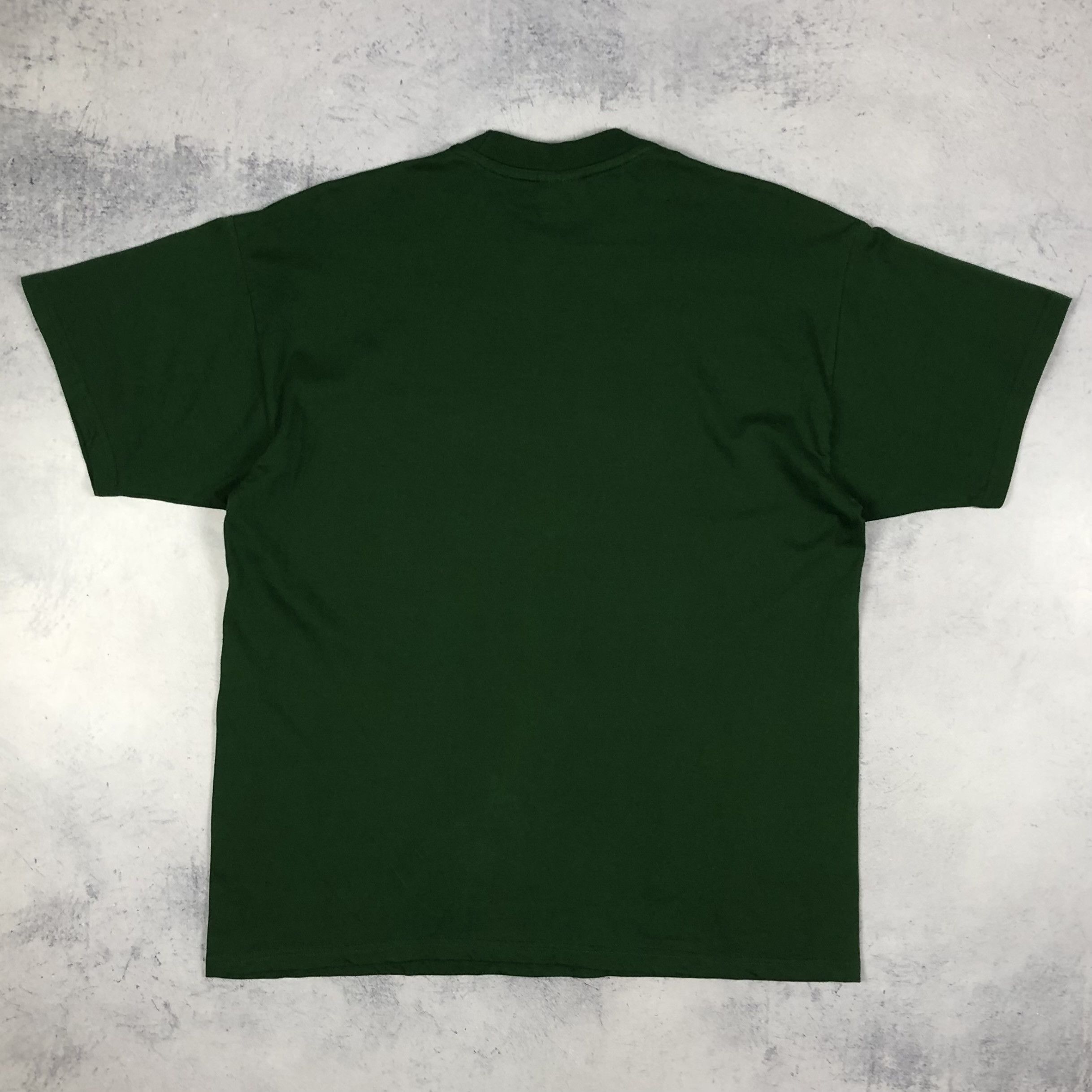 Vintage 2002 Harry Potter and the Chamber of Secrets Tee Size US L / EU 52-54 / 3 - 11 Thumbnail