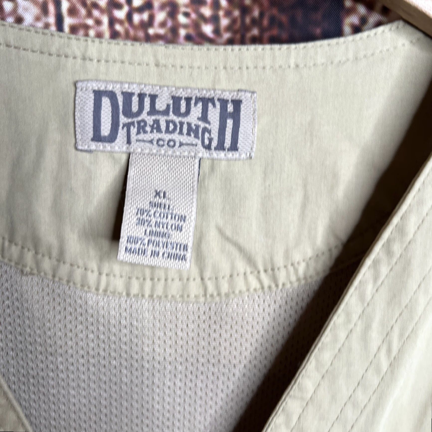 CO Duluth Trading Co Mens Vest Full Zip Size XL Pockets Hiking Fishing Cargo All Seasons Brown Durable Canvas Jacket/Coat Mid-Length Size US XL / EU 56 / 4 - 2 Thumbnail