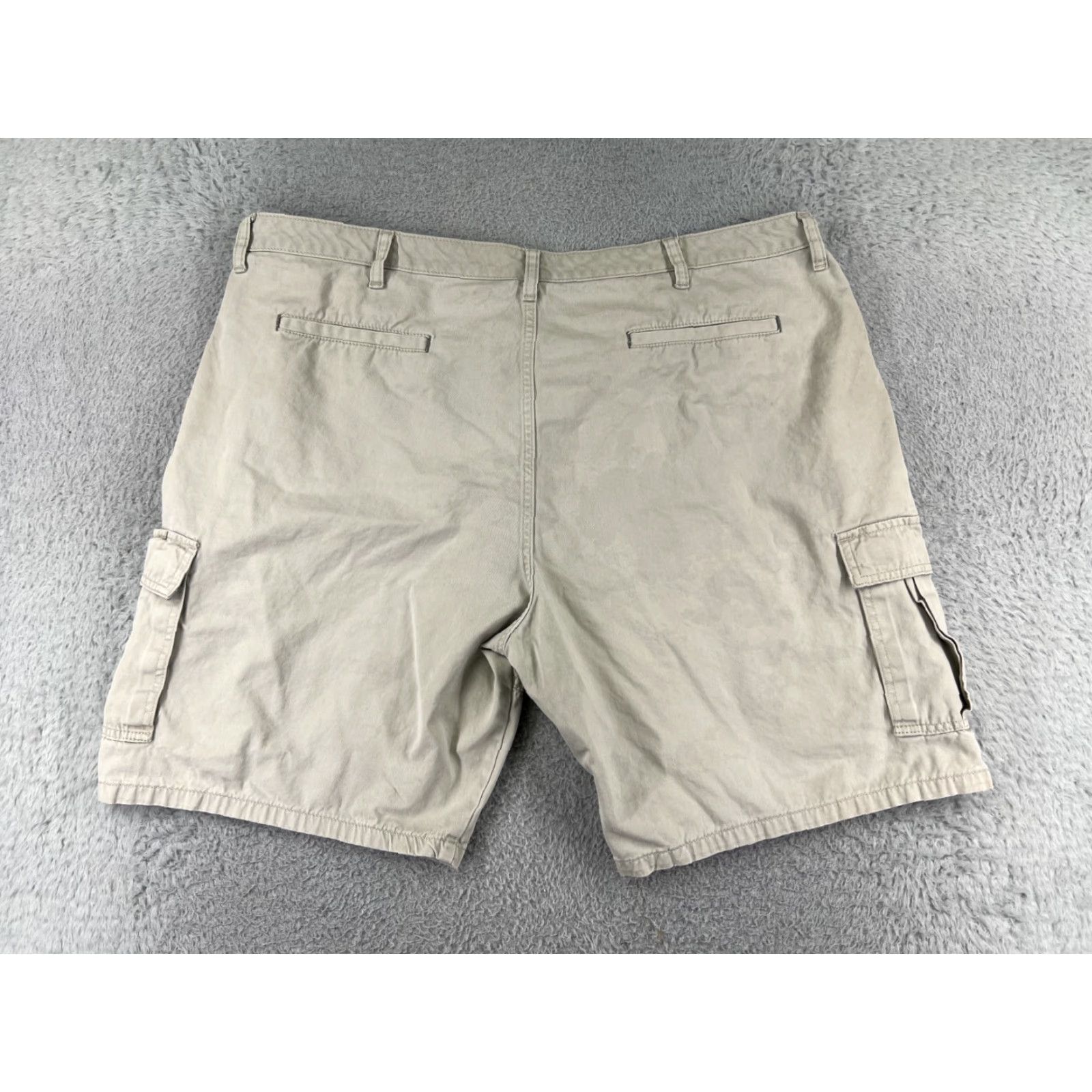 Wrangler Wrangler Cargo Shorts Mens 42 Beige Cotton Blend, 9" Inseam, Zip Fly, Pockets, Casual Outdoor Apparel Mens 42 Beige Wrangler Size US 42 / EU 58 - 2 Thumbnail